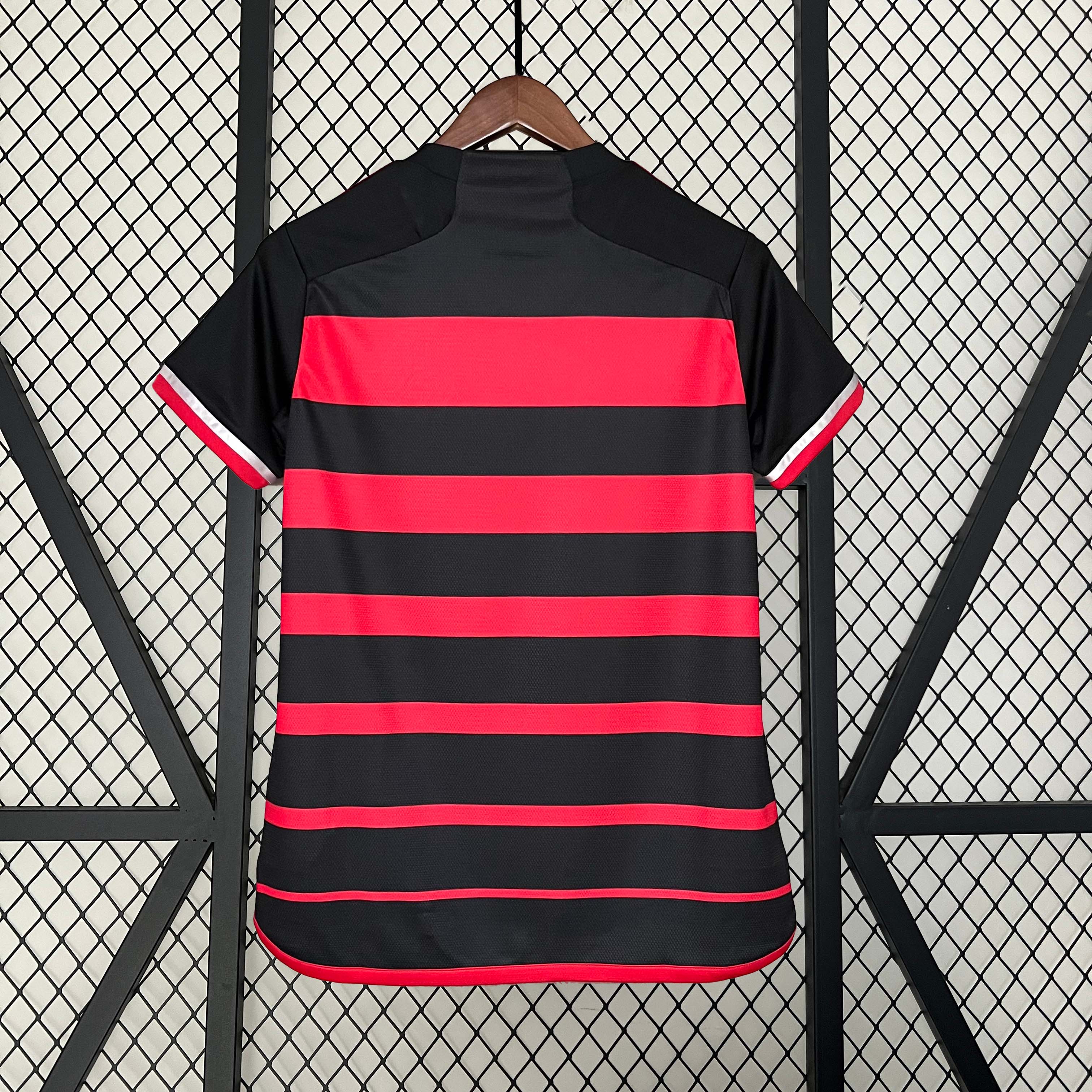 2024/2025 Flamengo Thuis Shirt 1:1 Thaise kwaliteit - Afbeelding 2