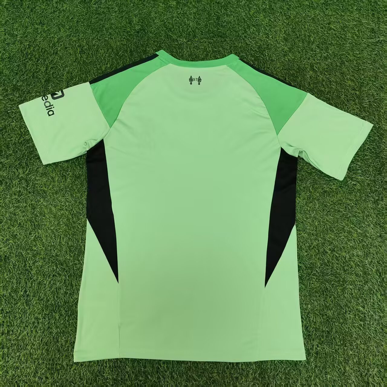 2025/2026 Liverpool Portiere Maglia da calcio Qualità thai 1:1 - immagine 3