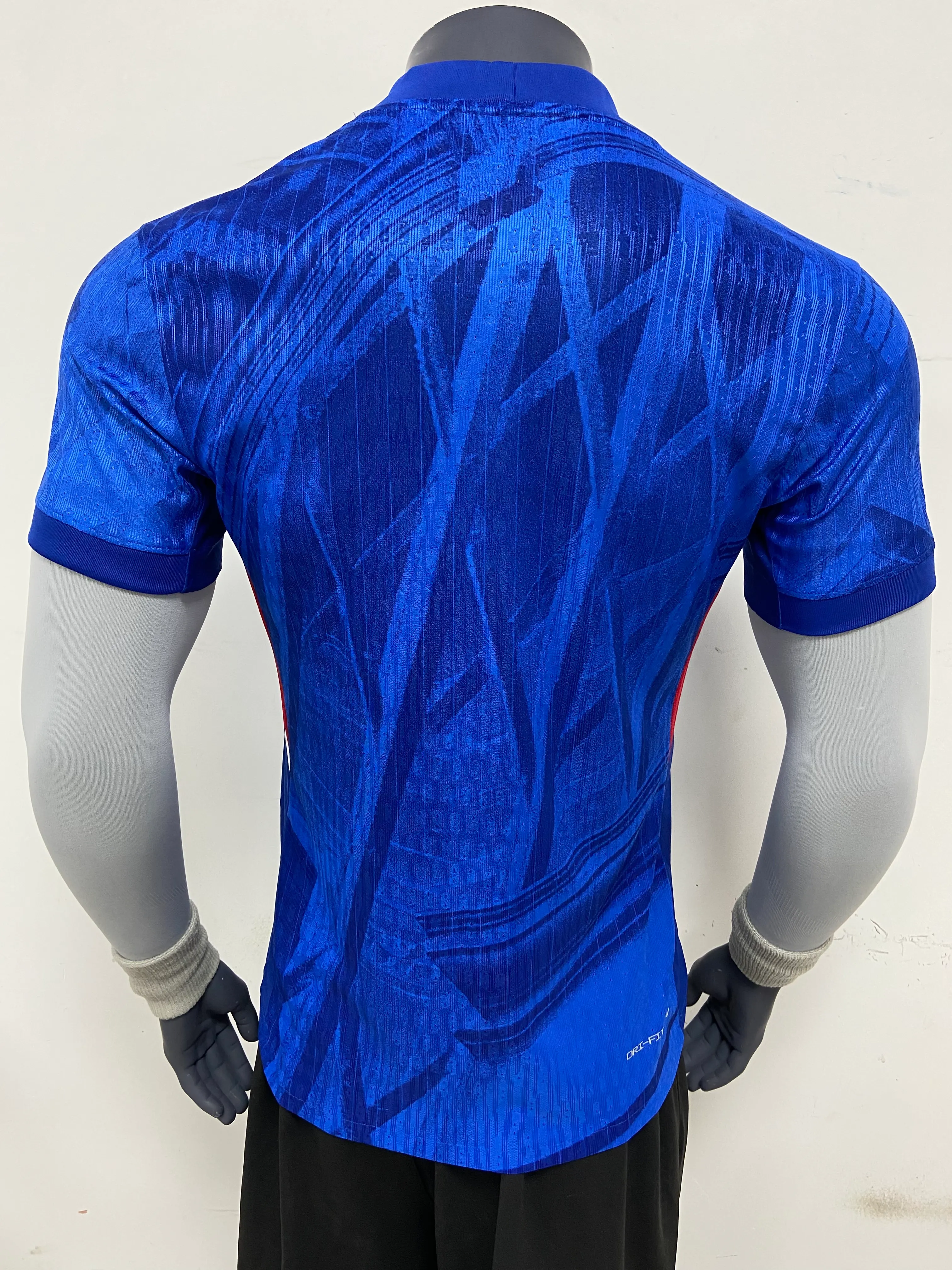 2025/2026 Version joueur Chelsea Domicile Maillot de football Qualité thaï 1:1 – Image 2