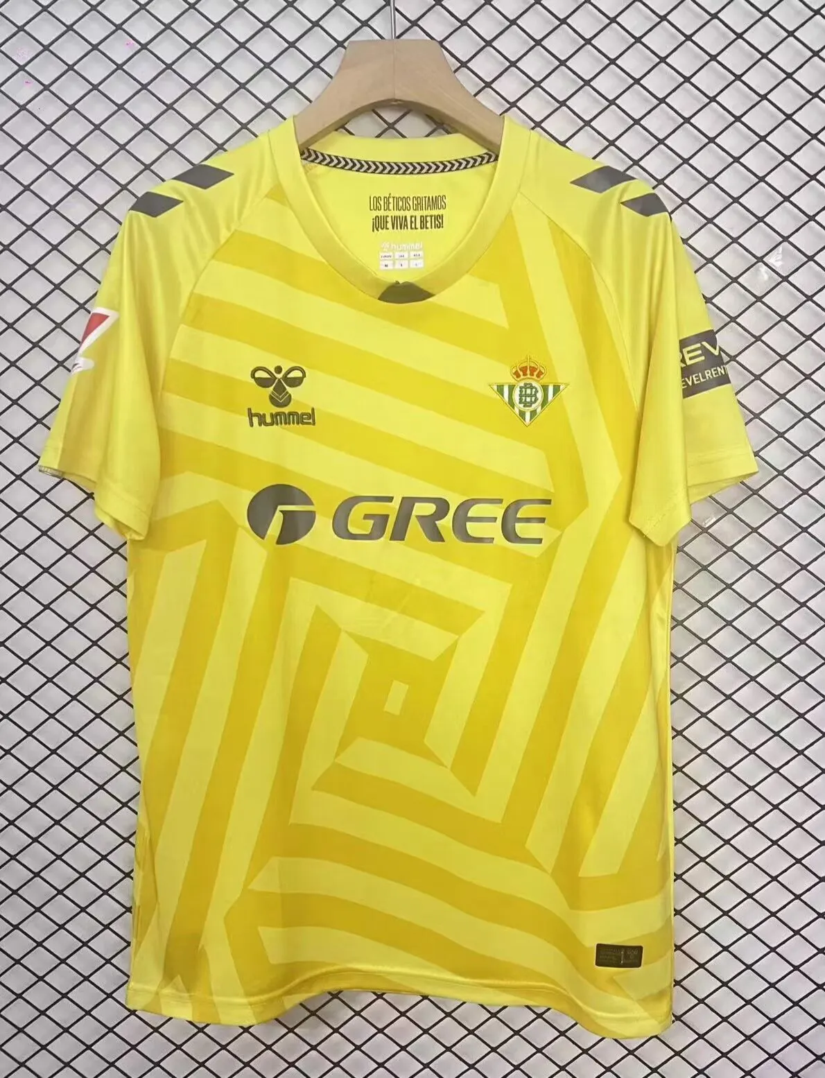 2025/2026 Real Betis Goleiro Amarelo Camisa de futebol Qualidade tailandesa 1:1