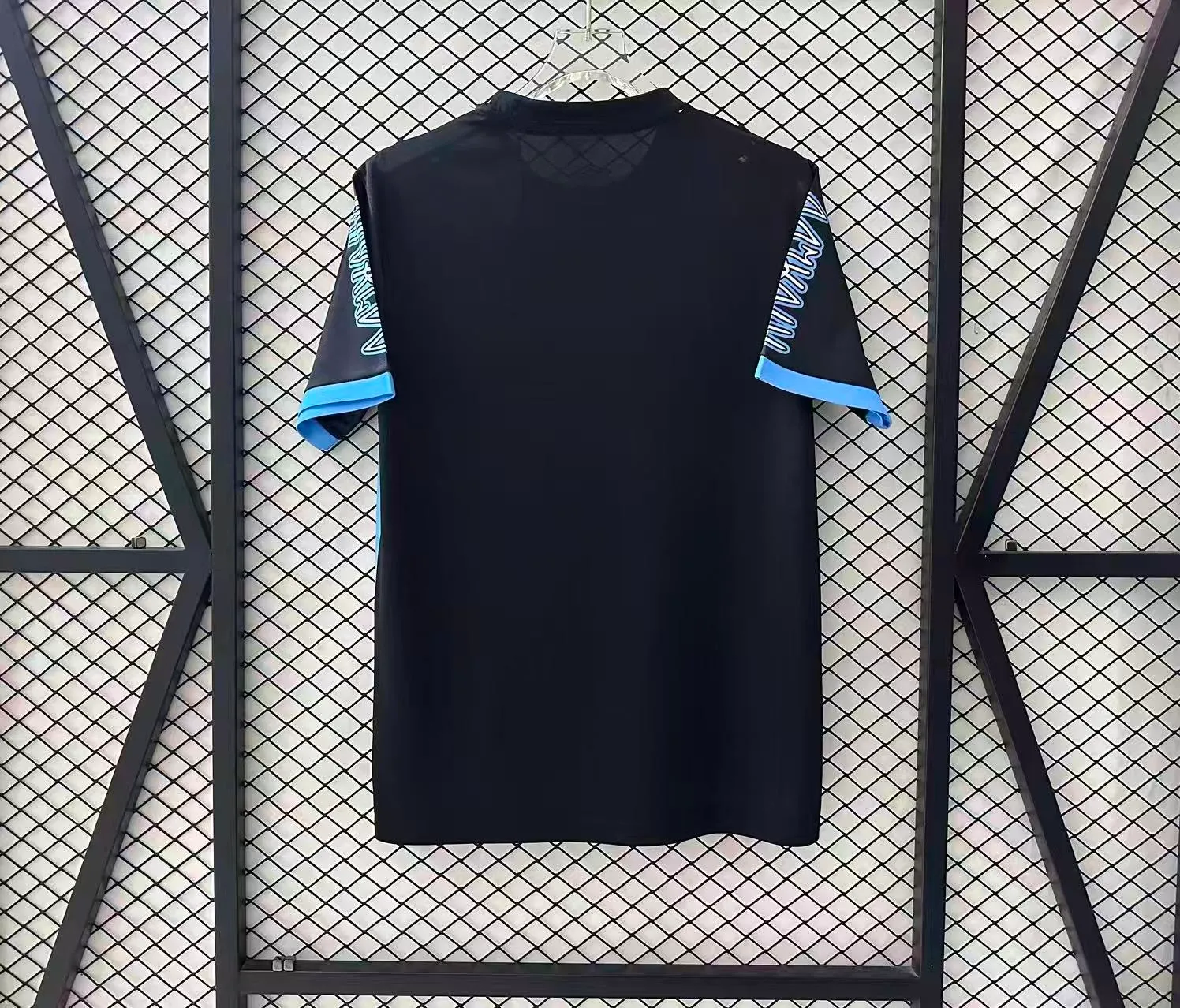 2025/2026 Santos Special Edition pink Football Jersey 1:1 Thai Quality 01 - Image 2