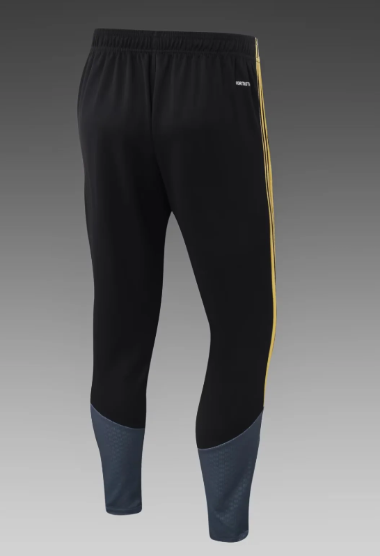 2026/2027 Juventus Survêtement demi-zip Noir Maillot de football Qualité thaï 1:1 – Image 7