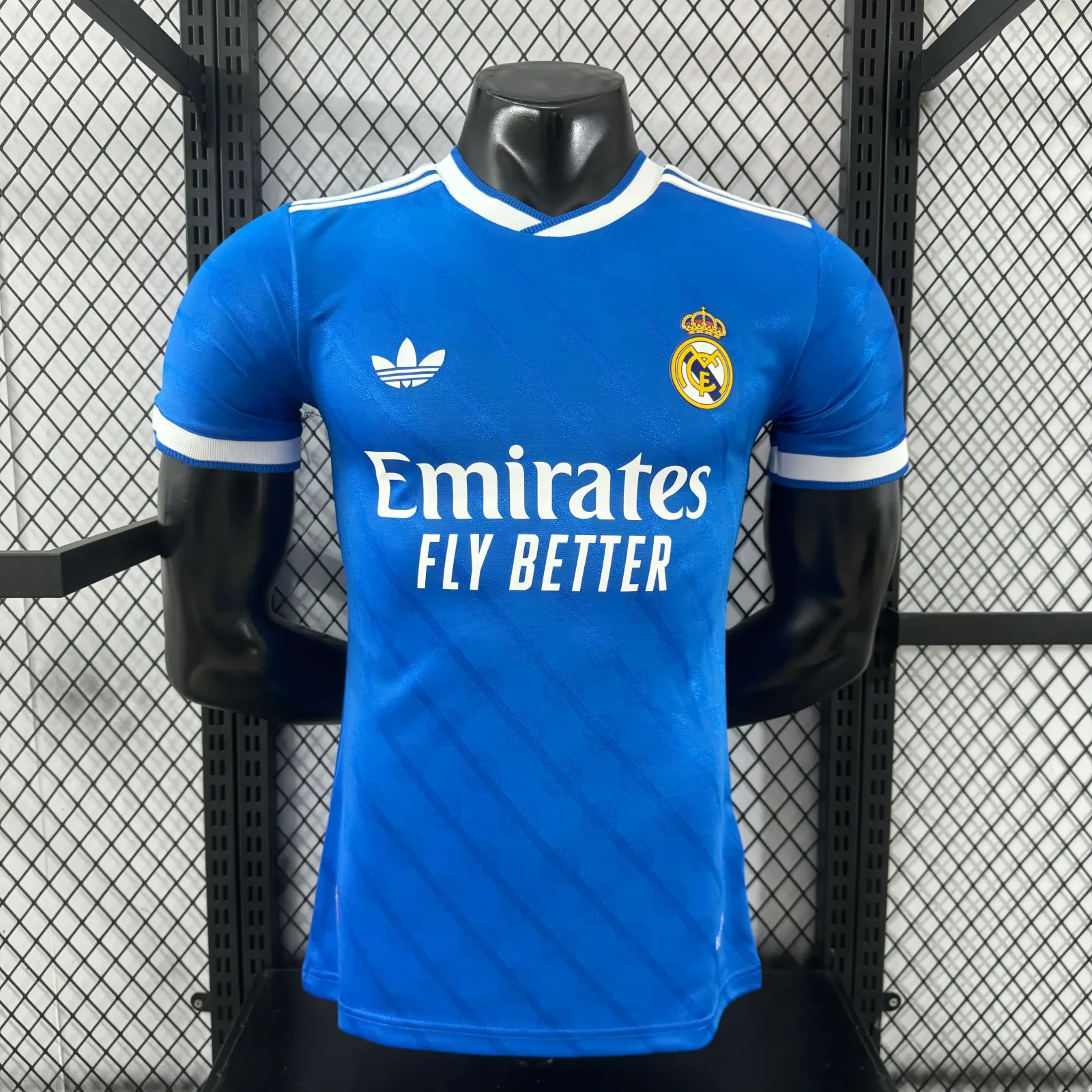 2025/2026 Versión jugador Real Madrid Segunda Visitante Azul Camiseta de fútbol Calidad tailandesa 1:1