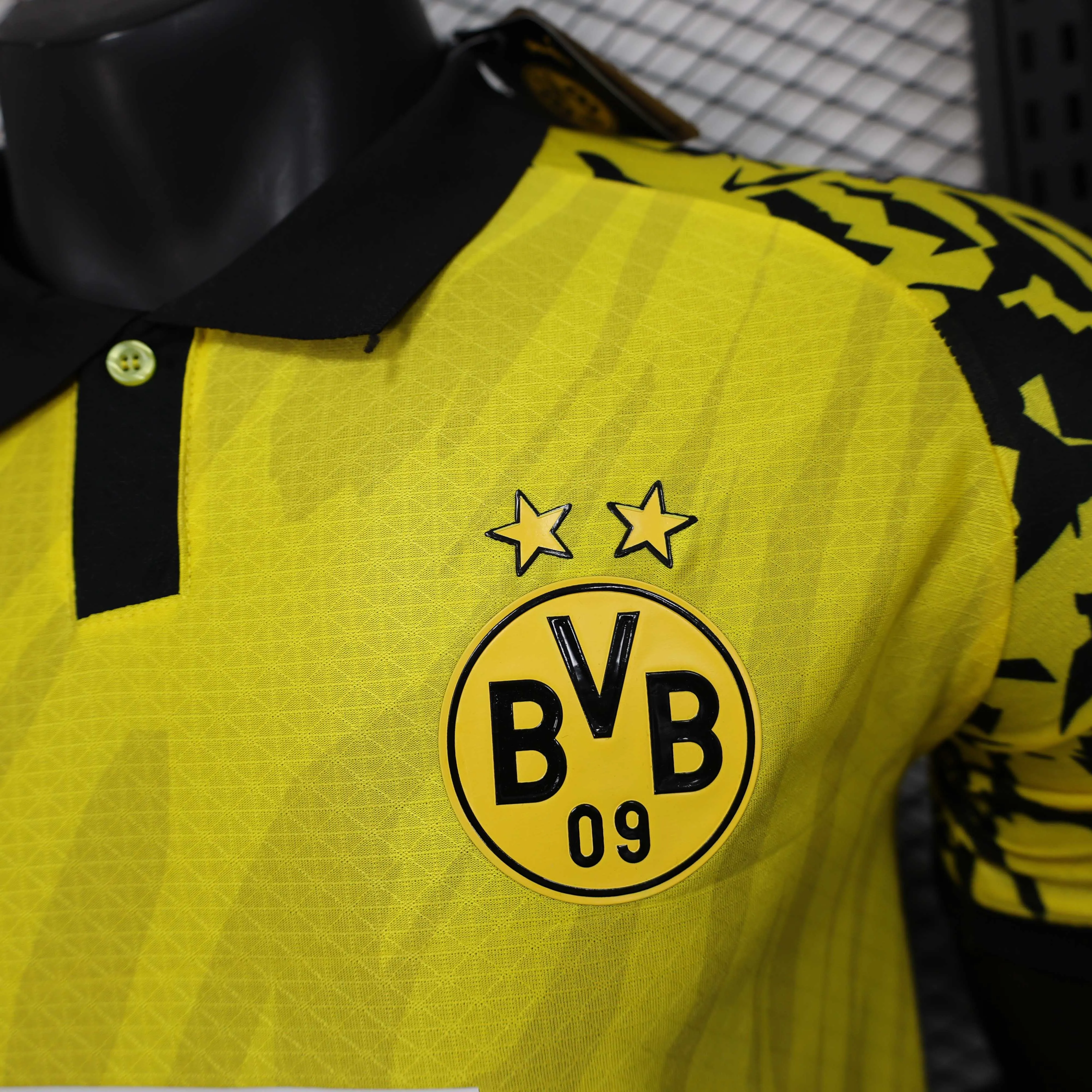 2025/2026 Version joueur Dortmund Édition spéciale Jaune Maillot de football Qualité thaï 1:1 – Image 5