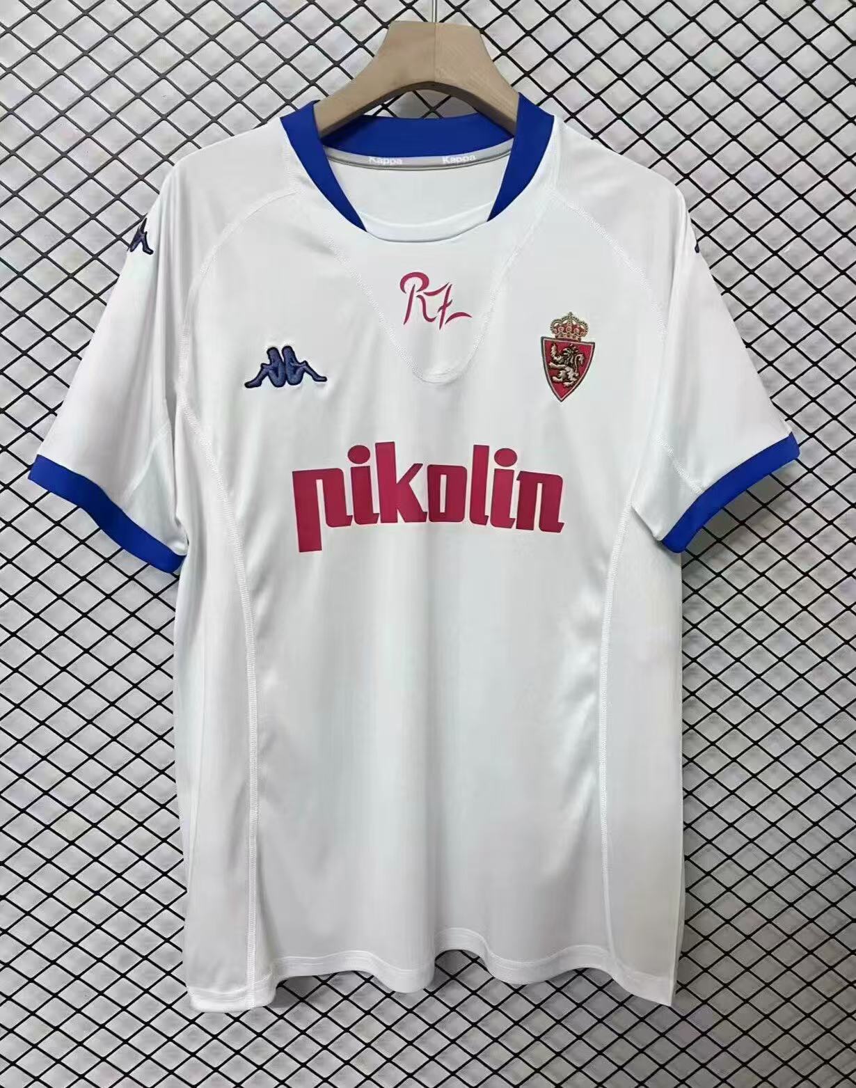 2001/2002 Retro Real Zaragoza İç saha Futbol forması 1:1 Tayland kalitesi