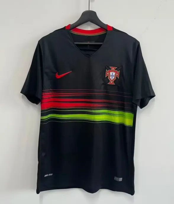2015 Retro Portekiz Deplasman Futbol forması 1:1 Tayland kalitesi