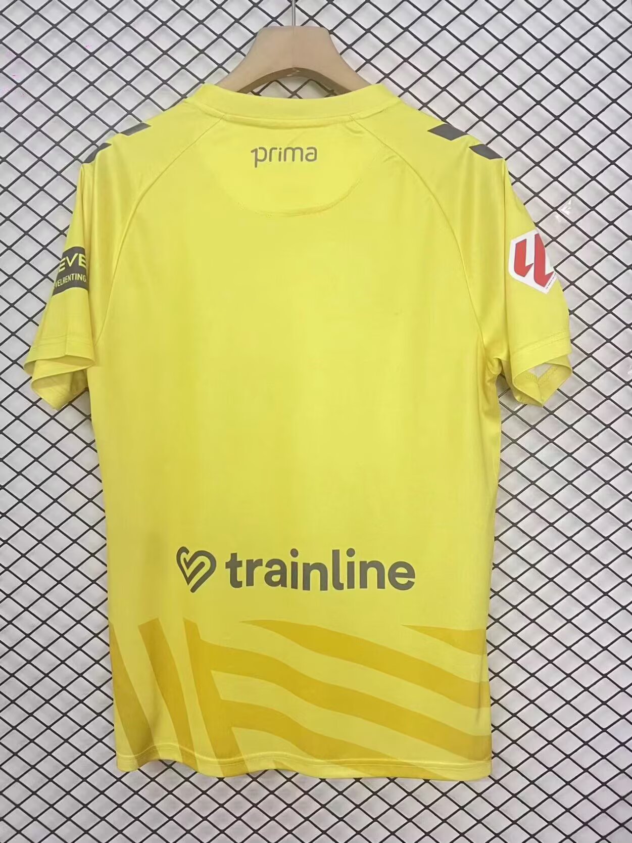 2025/2026 Real Betis Goleiro Amarelo Camisa de futebol Qualidade tailandesa 1:1 - Image 2