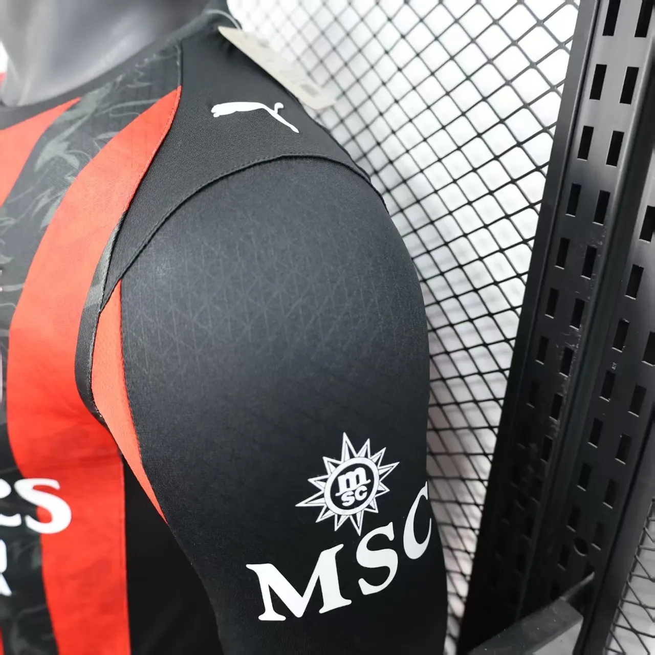 2025/2026 Player Version AC Milan Home Long Sleeve Football Shirt 1:1 Thai Quality - Image 7