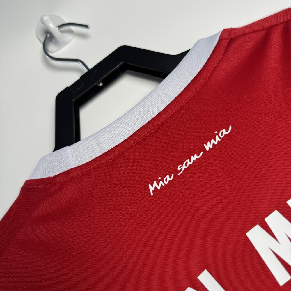 2017/2018 Retro Bayern Munich Home Football Jersey 1:1 Thai Quality - Image 5