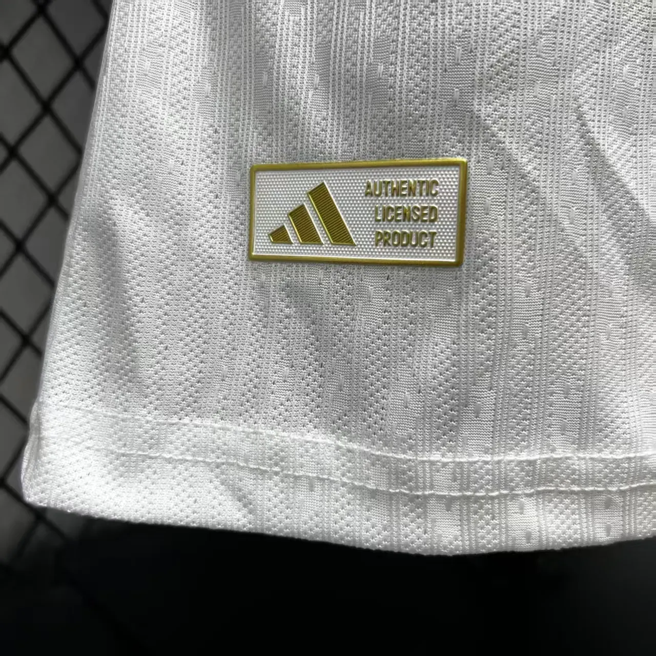 2026 Spelersversie Roemenië Speciale editie 01 Voetbalshirt 1:1 Thaise kwaliteit - Afbeelding 7