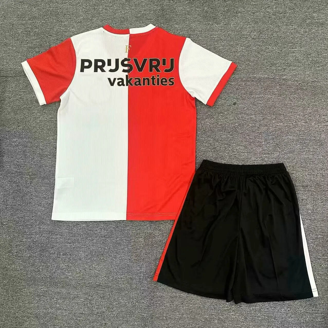 2025/2026 Feyenoord Rotterdam Домашняя Футбольная футболка Тайское качество 1:1 Детский размер — изображение 2