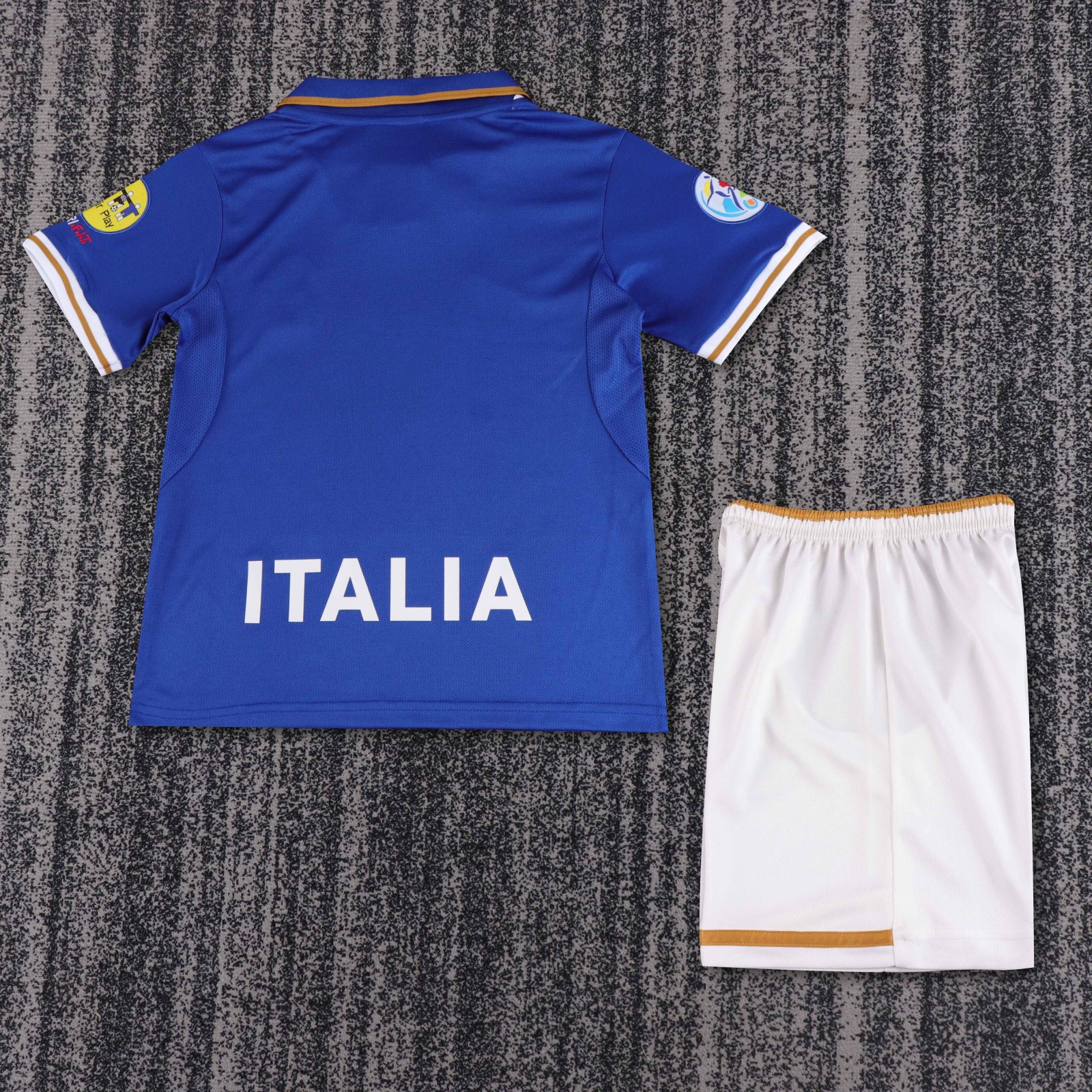 1996 Retro Italy Home Football Jersey 1:1 Thai Quality Kids Size - Image 3
