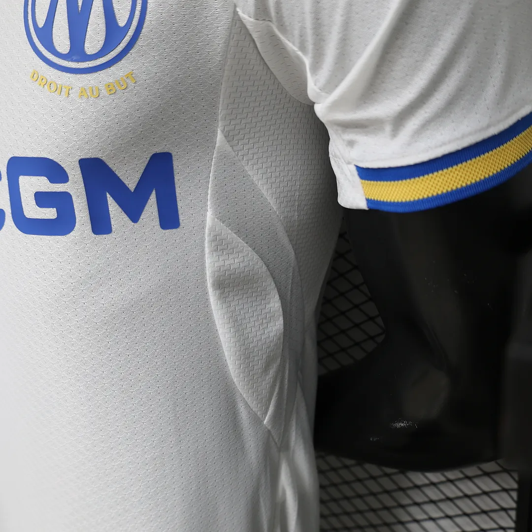 2026/2027 Player Version Olympique de Marseille Home Football Jersey 1:1 Thai Quality - Image 8