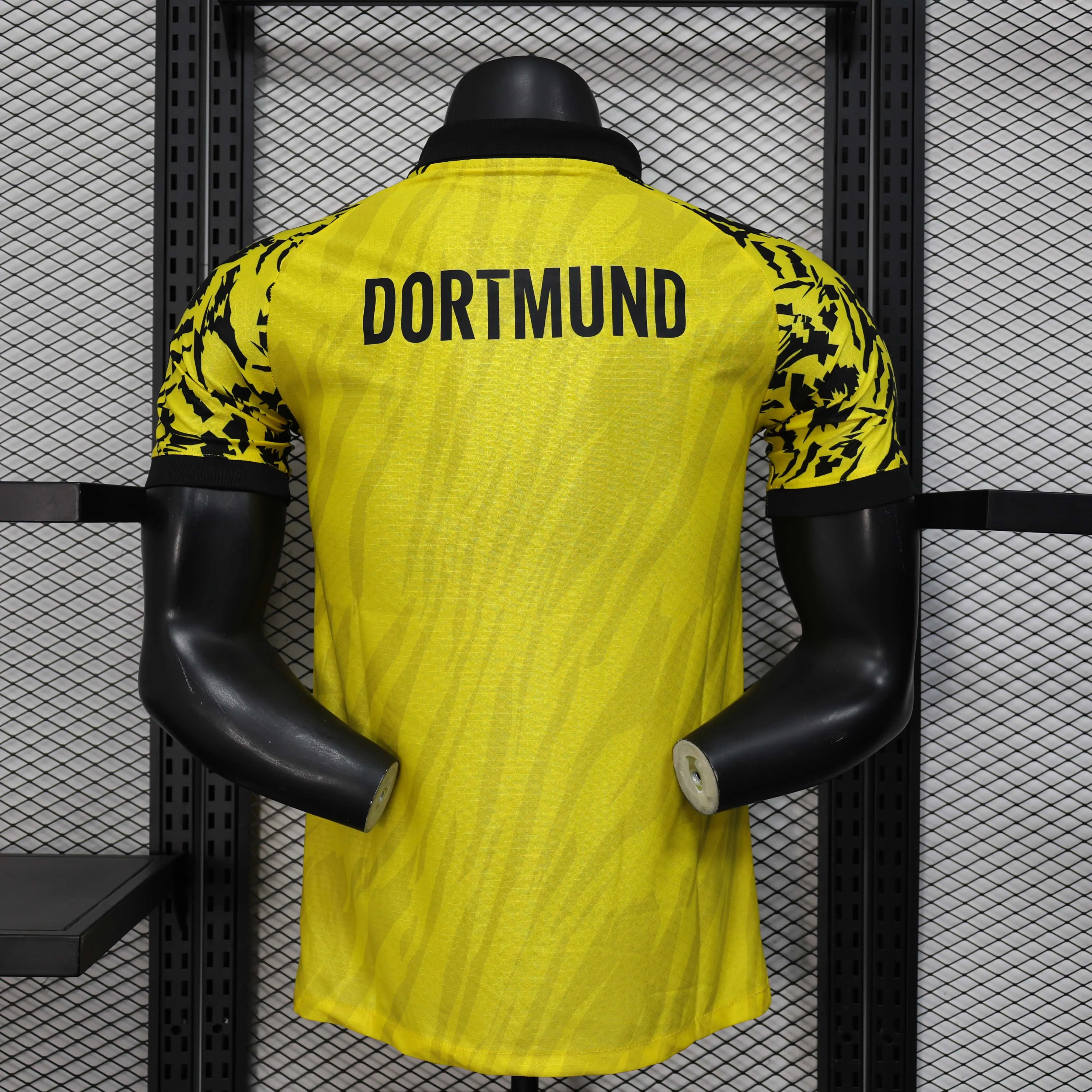 2025/2026 Version joueur Dortmund Édition spéciale Jaune Maillot de football Qualité thaï 1:1 – Image 2