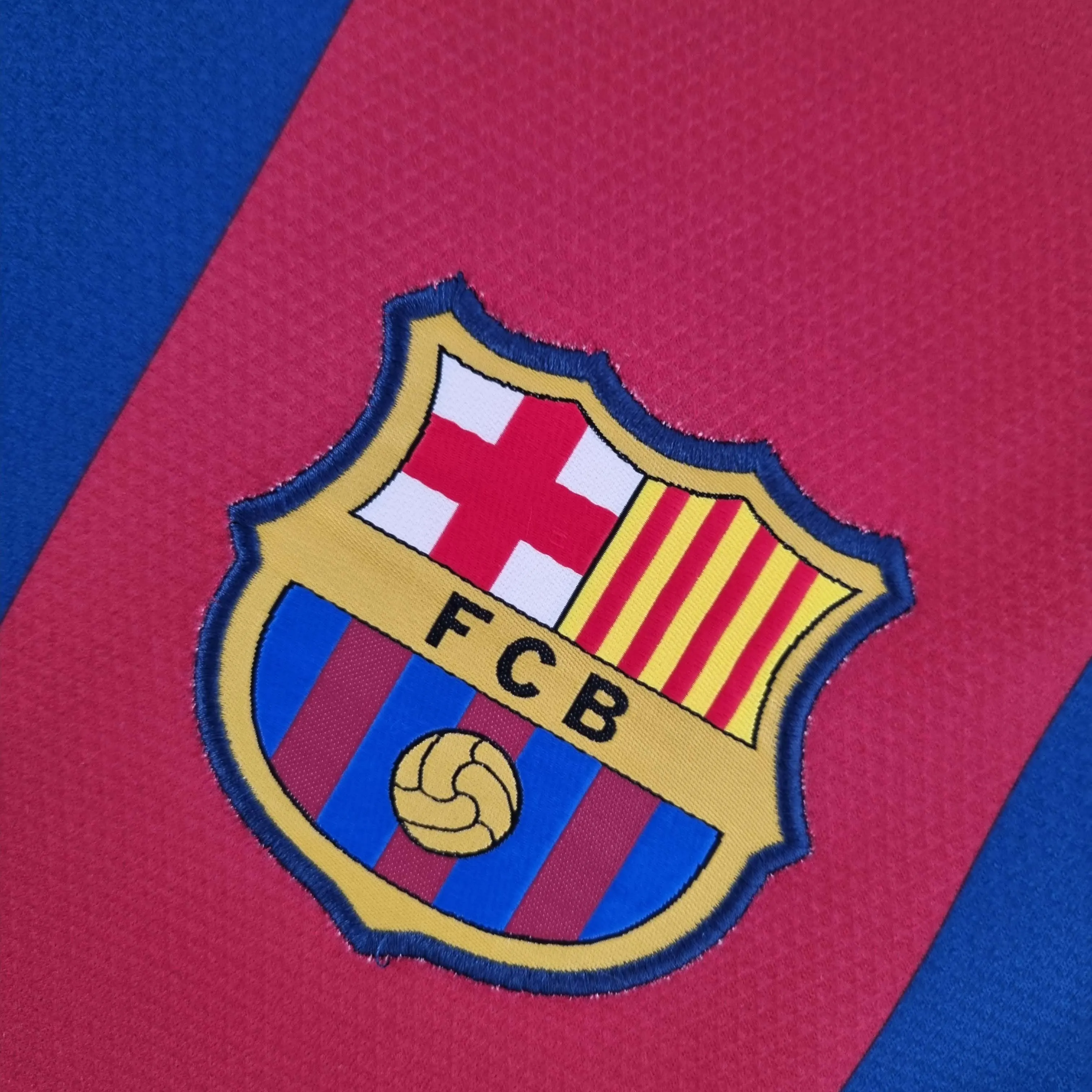 2010/2011 Ретро Длинный рукав Barcelona Домашняя Футбольная футболка Тайское качество 1:1 — изображение 8