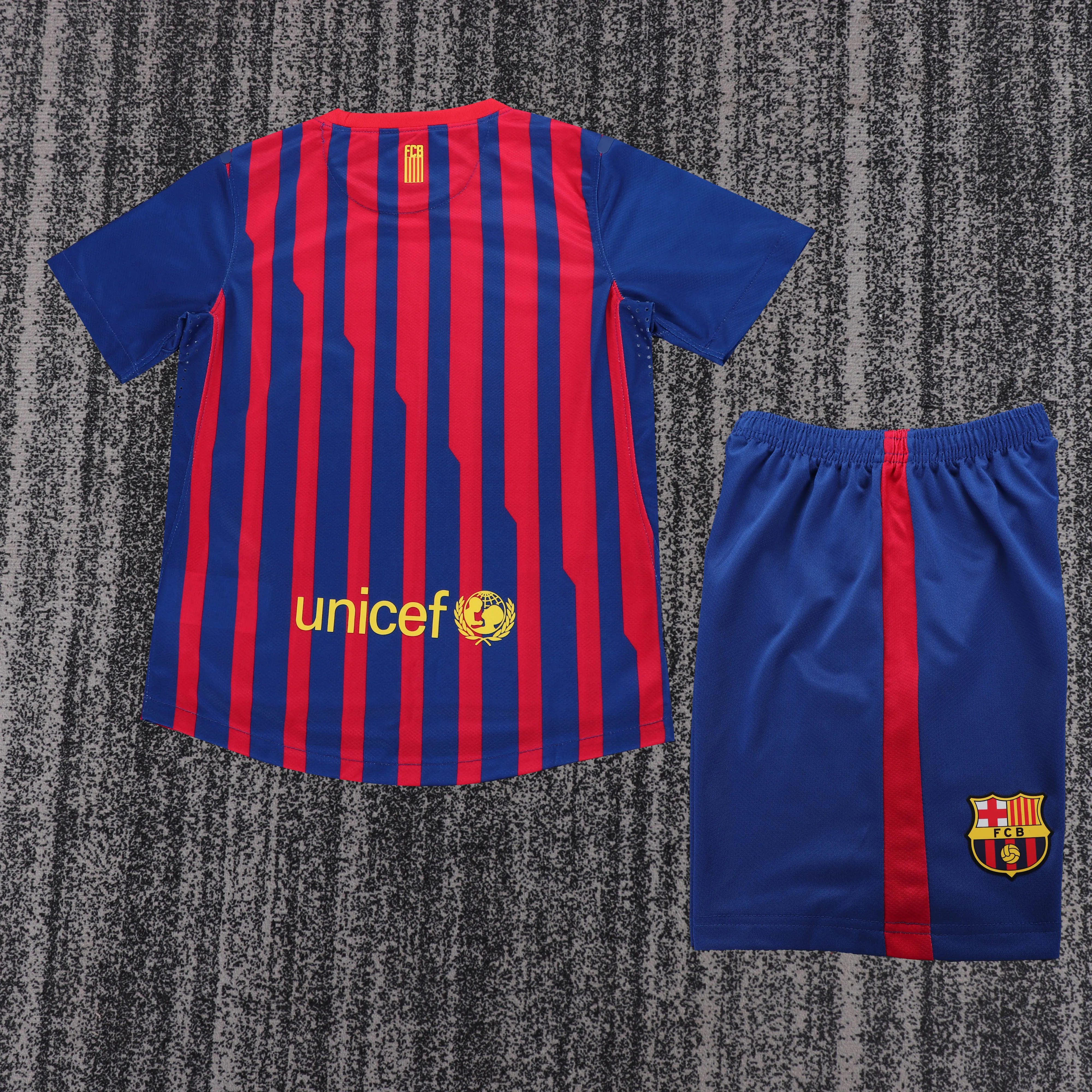 2011/2012 Retro Barcelona Home Football Shirt 1:1 Thai Quality Kids Size - Image 2