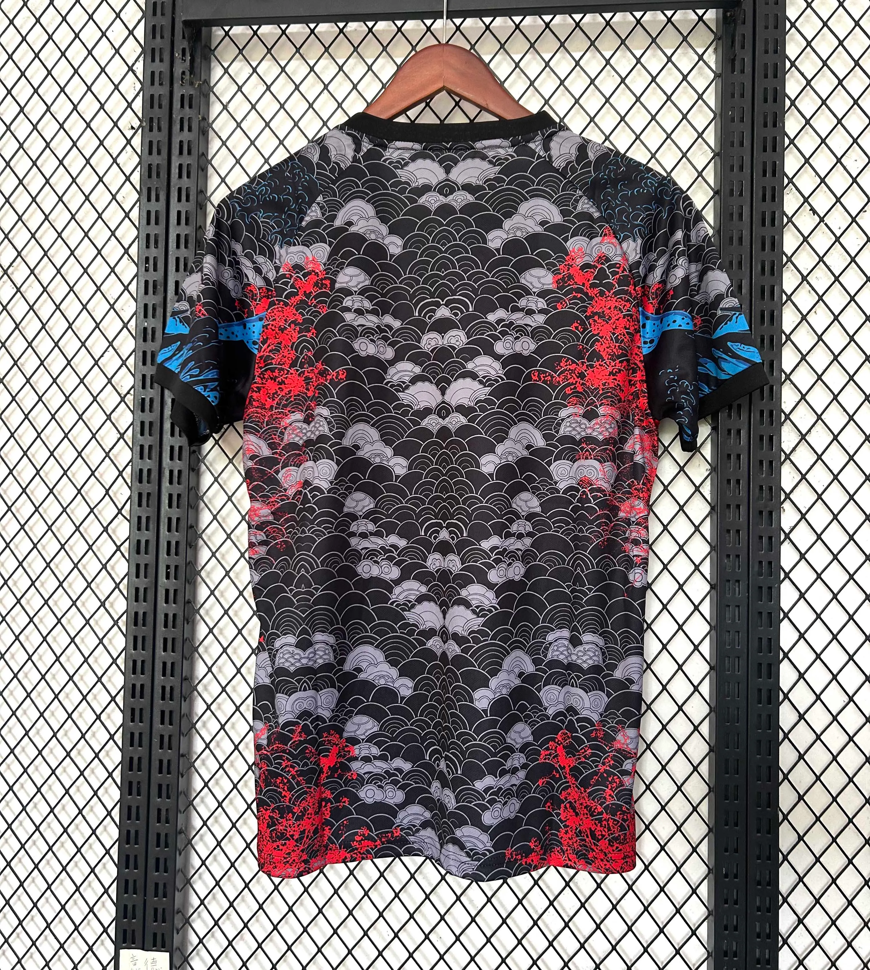 2025/2026 Japão Edição especial 46 Camisa de futebol Qualidade tailandesa 1:1 - Image 2