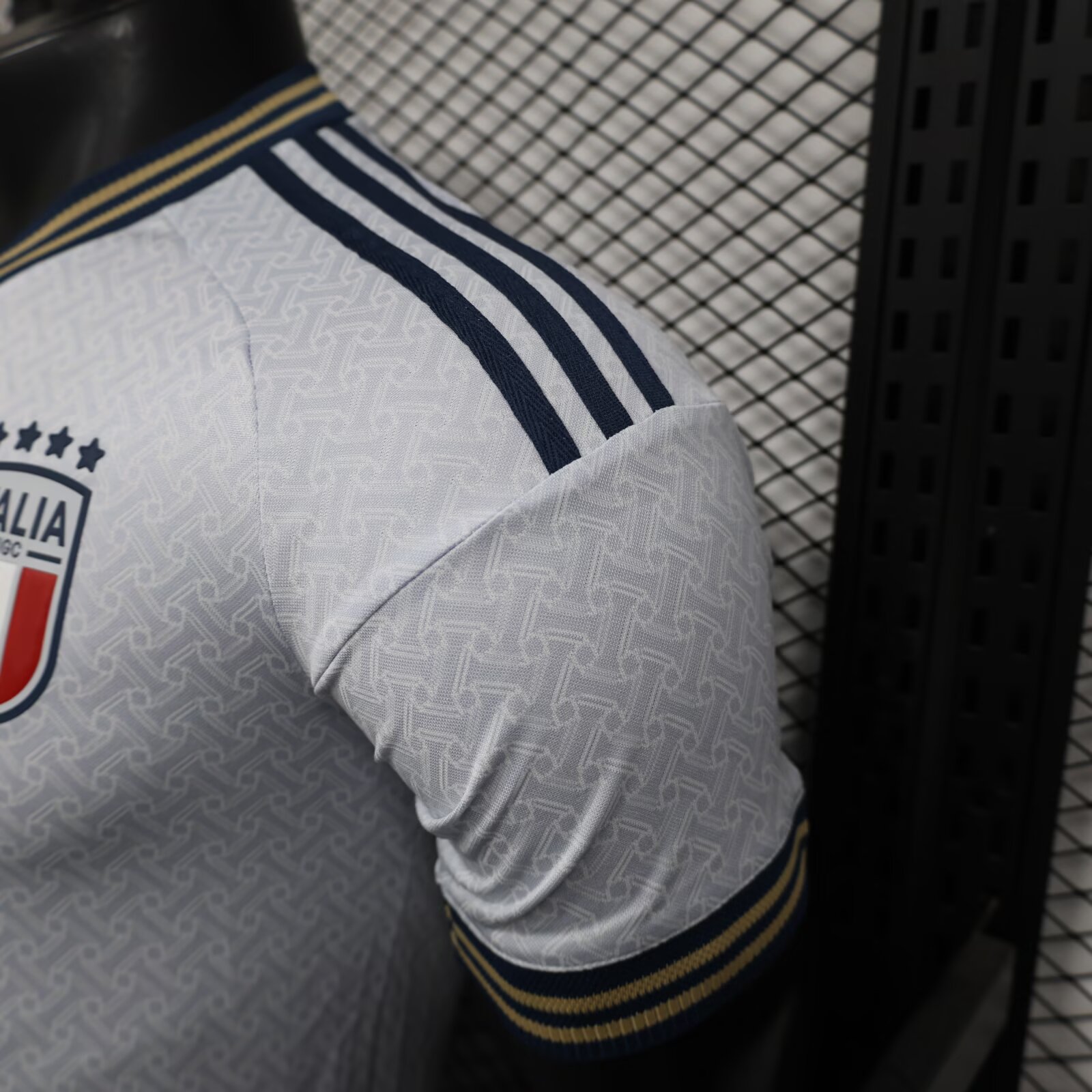 2026 Versão jogador Itália Fora Camisa de futebol Qualidade tailandesa 1:1 - Image 6