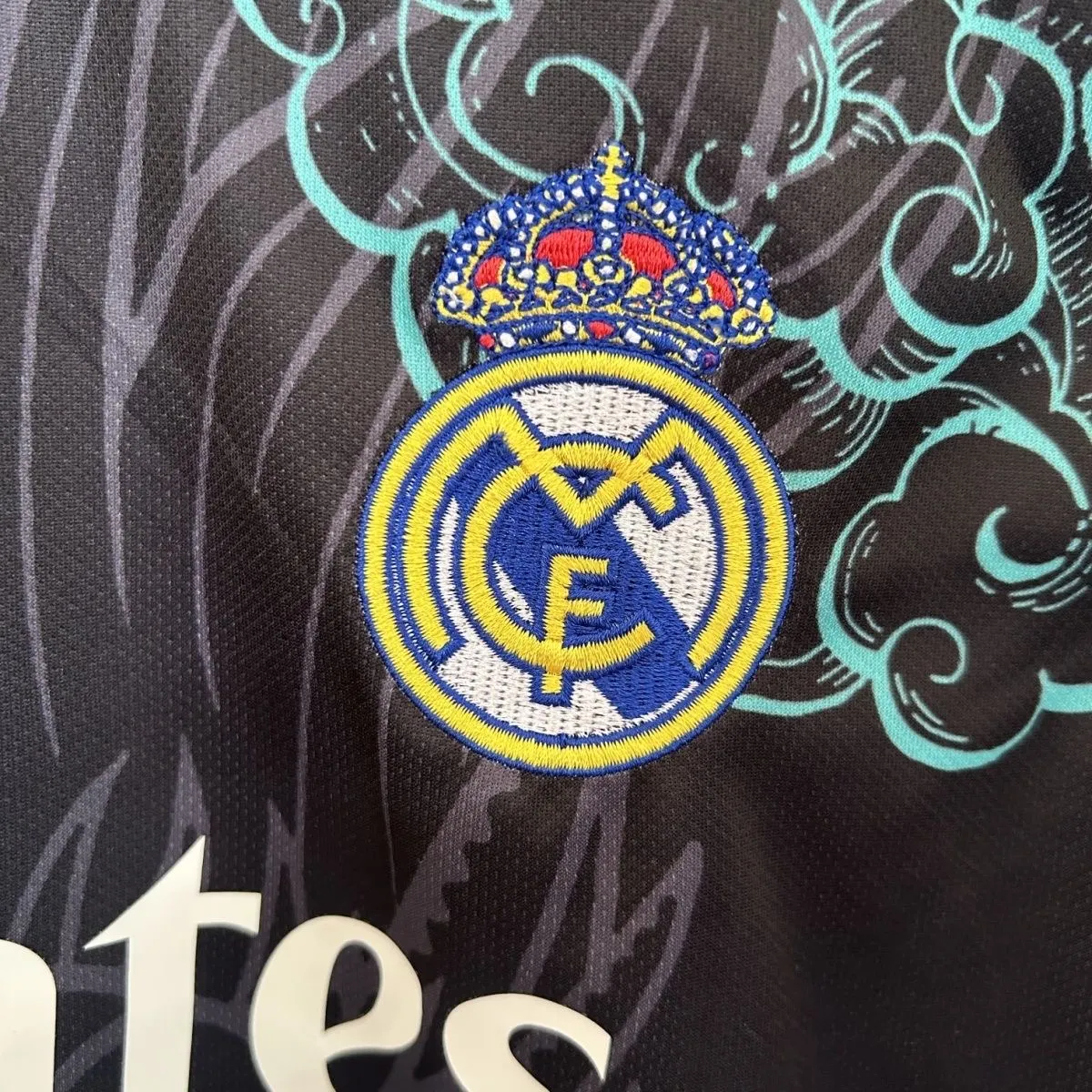 2025/2026 Real Madrid Dragon Pattern Training Clothes Football Jersey 1:1 Thai Quality - Image 5