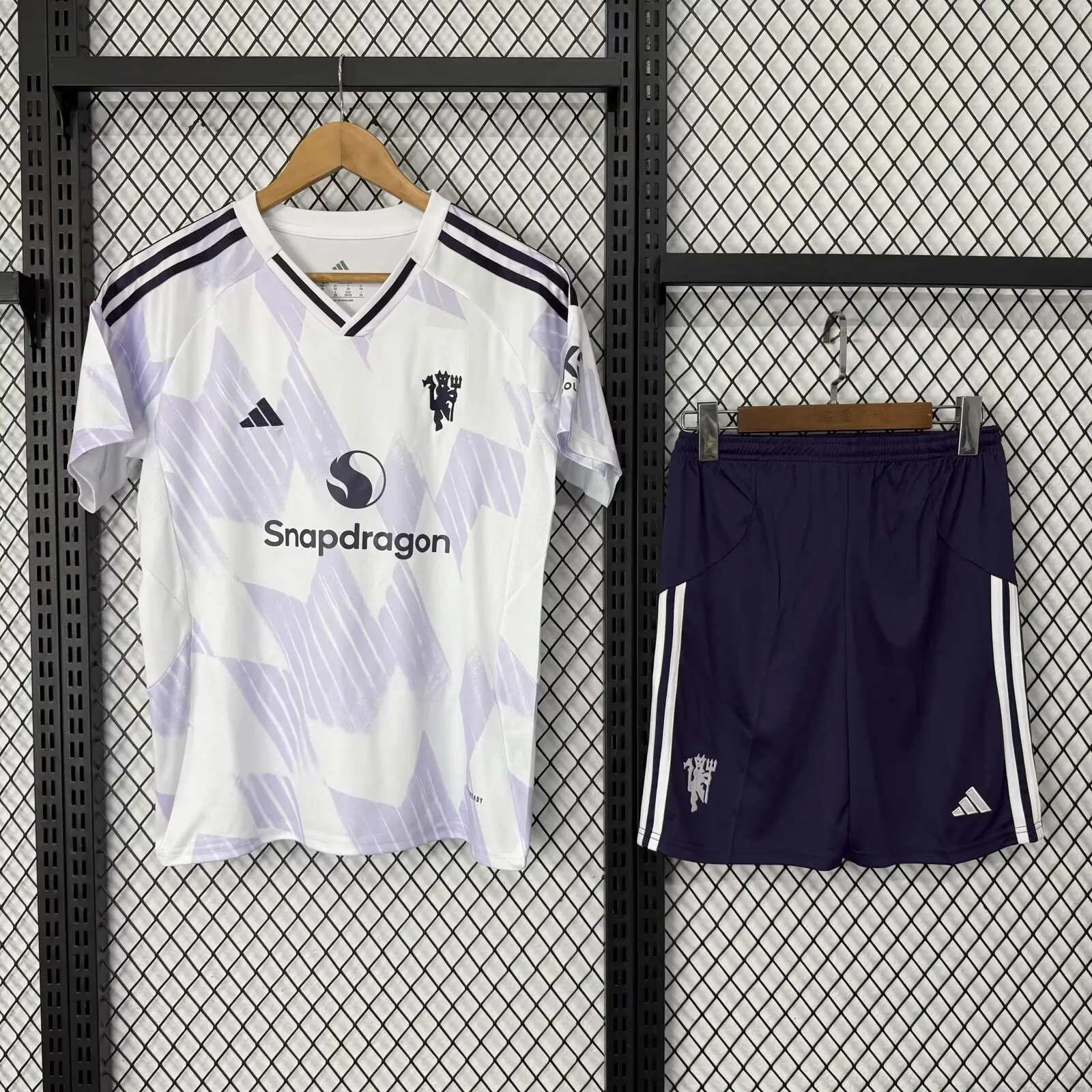 2025/2026 Manchester United Away Football Shirt 1:1 Thai Quality Kids Size