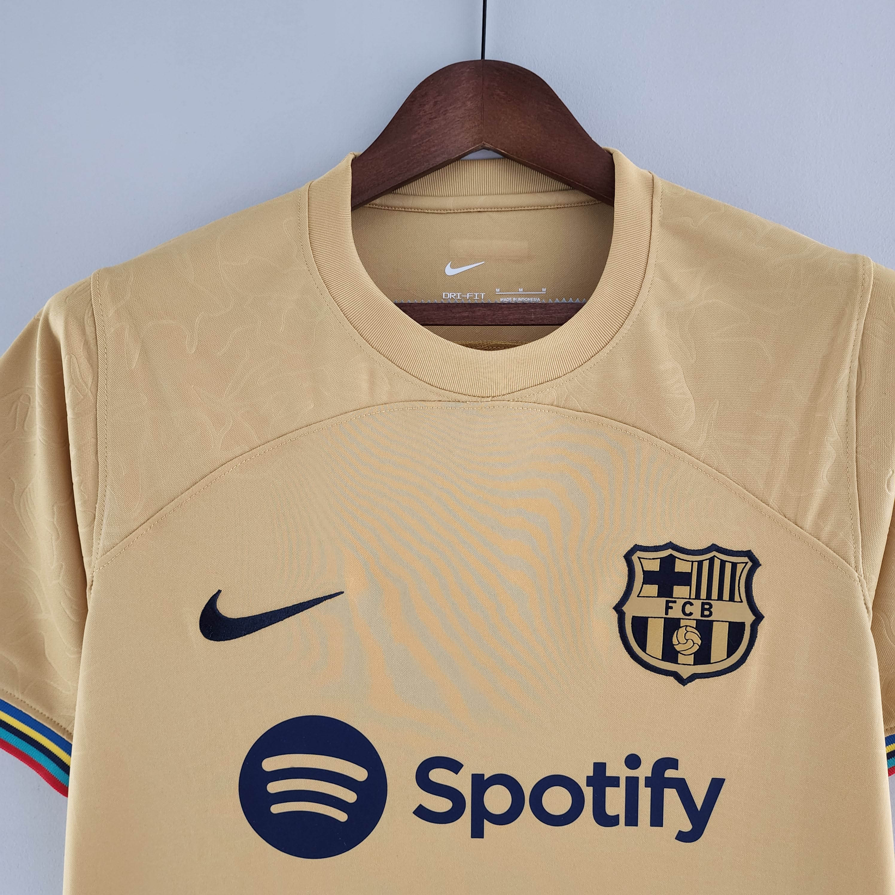 2022/2023 Barcelona Гостевая Футбольная футболка Тайское качество 1:1 — изображение 3
