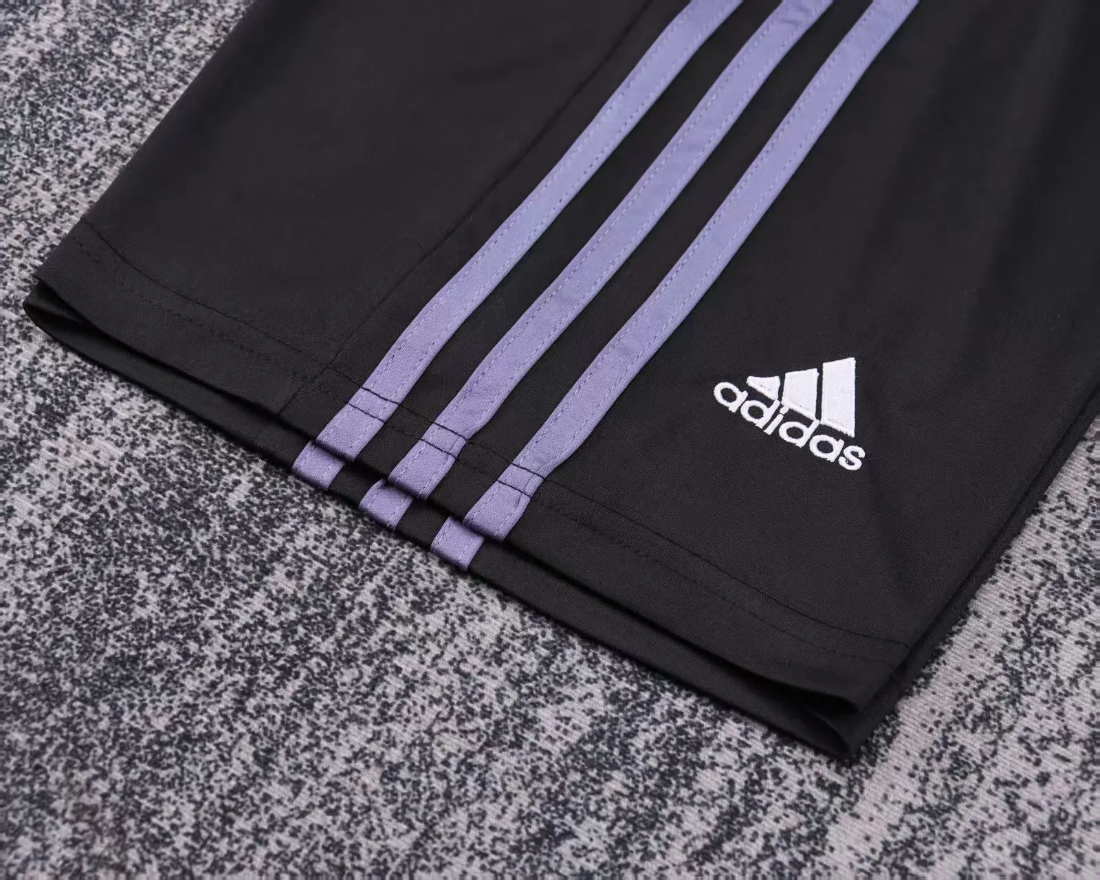 2016/2017 Retro Real Madrid Drittes Auswärts Fußballtrikot 1:1 Thai-Qualität Kindergröße – Bild 11