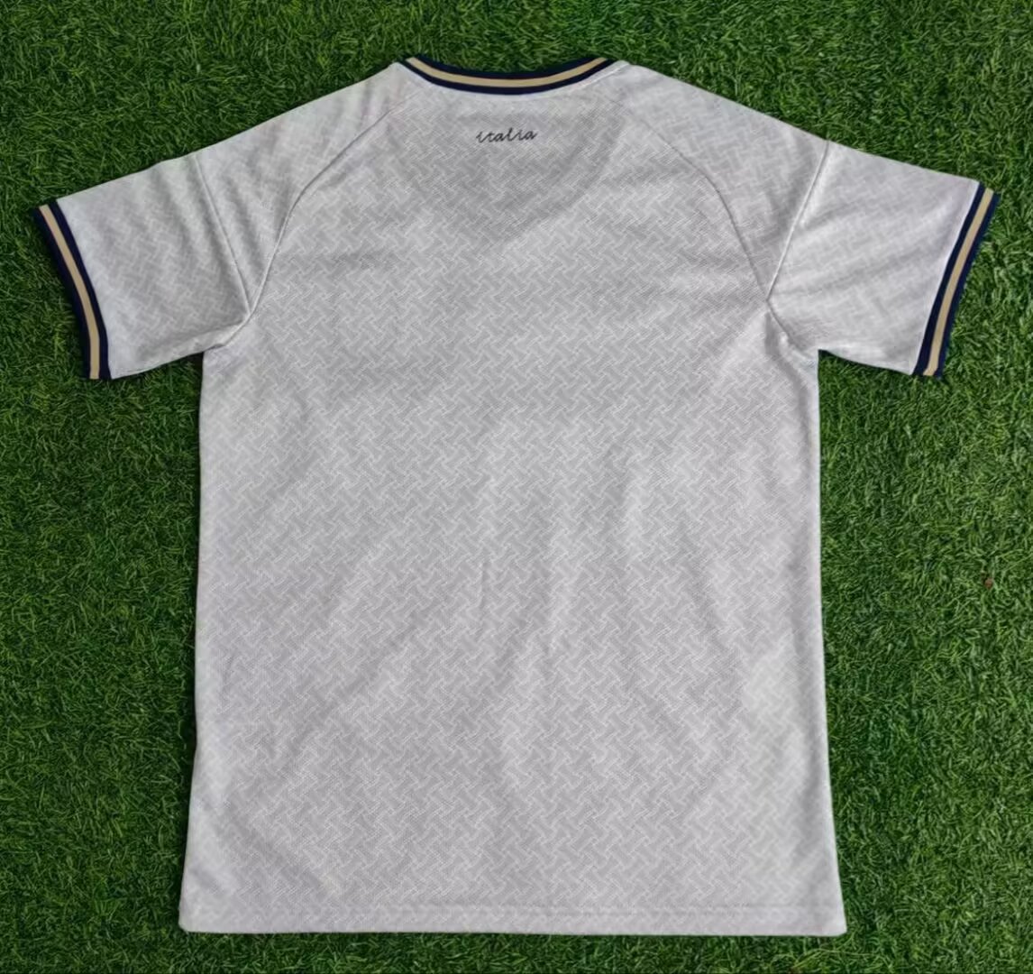 2026-2027 İtalya Deplasman Futbol forması 1:1 Tayland kalitesi - Görsel 3