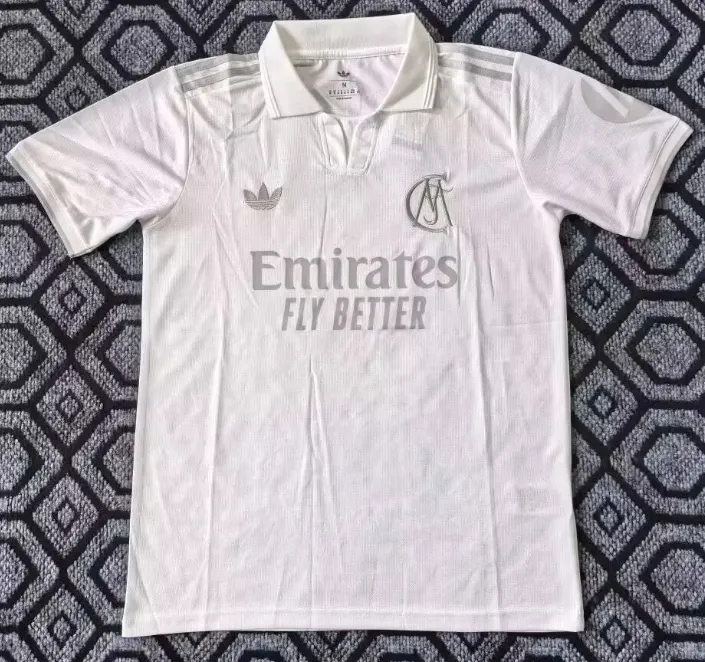 2026/2027 Real Madrid 125th Jubileumeditie Wit Voetbalshirt 1:1 Thaise kwaliteit