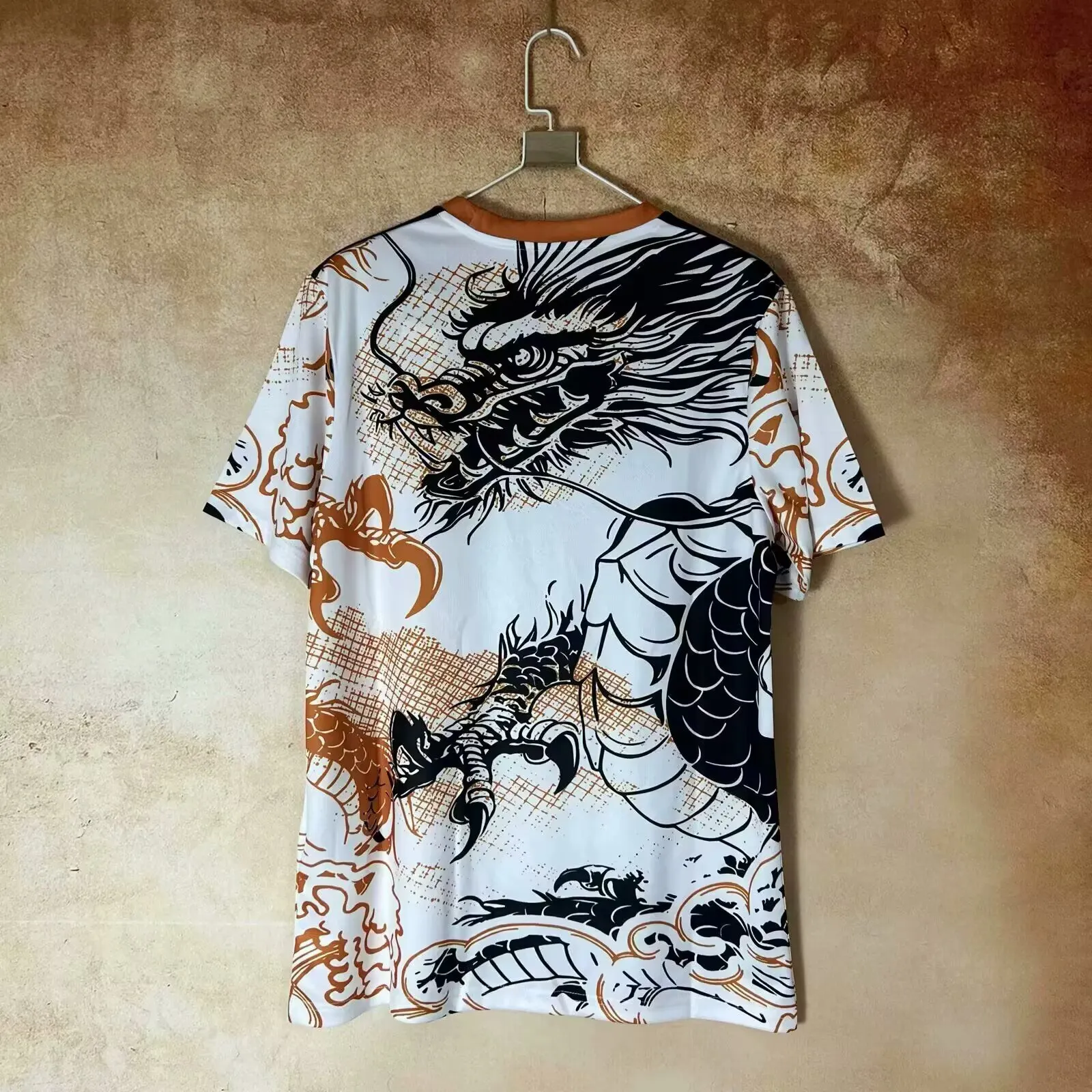 2025/2026 Real Madrid Black and white orange dragon Special Edition Football Jersey 1:1 Thai Quality - Image 2