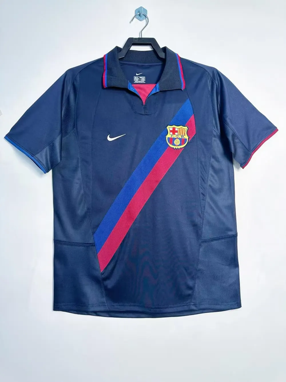2002-2003 Retrô Barcelona Terceira Fora Camisa de futebol Qualidade tailandesa 1:1