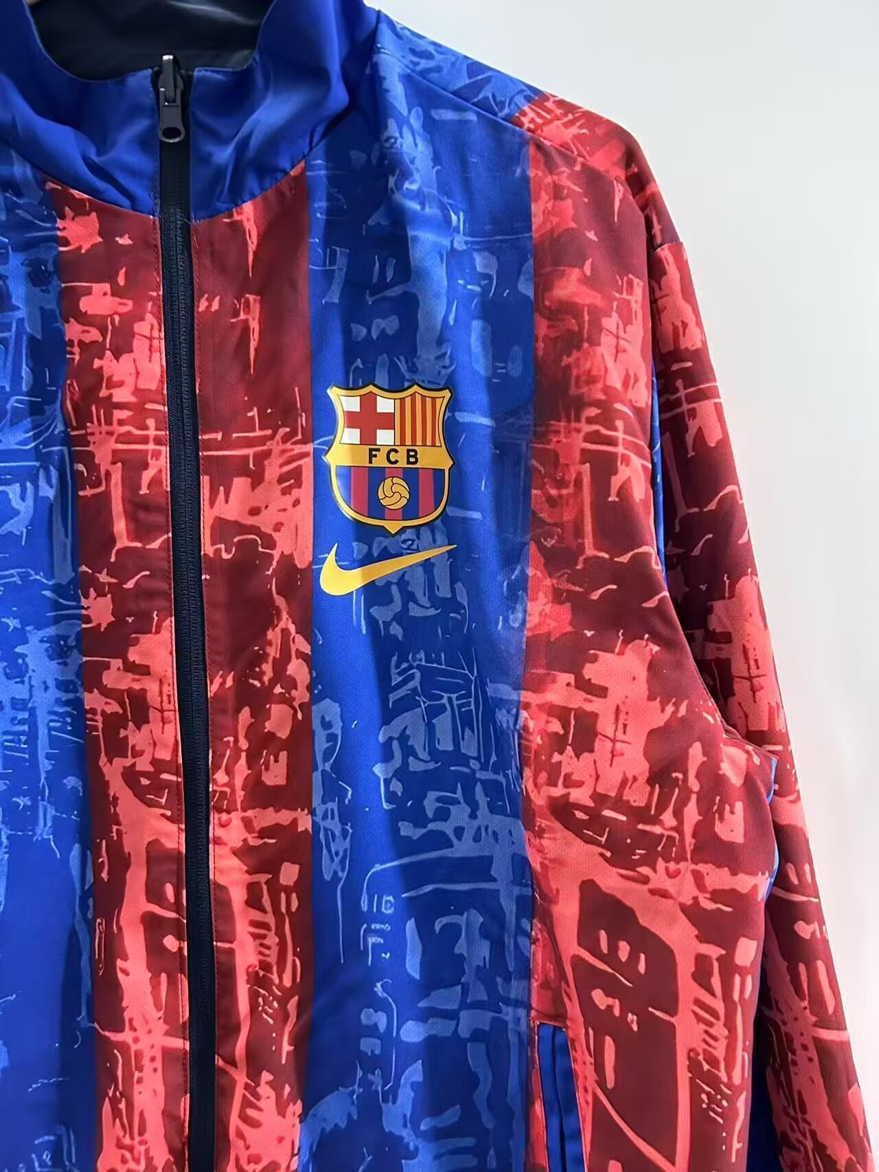 2025/2026 Barcelona Reversible Windbreaker Soccer Jersey 1:1 Thai Quality 02 - Image 4