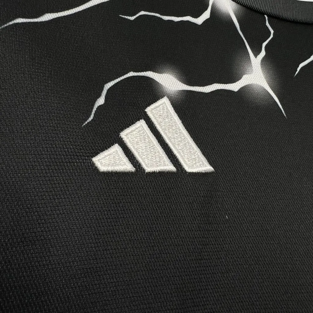 2024/2025 Real Madrid Edição especial Preto Camisa Qualidade tailandesa 1:1 - Image 7