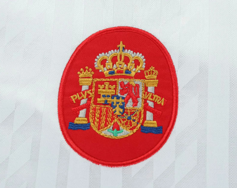 1994 Retrô Espanha Fora Camisa de futebol Qualidade tailandesa 1:1 Tamanho infantil - Image 5