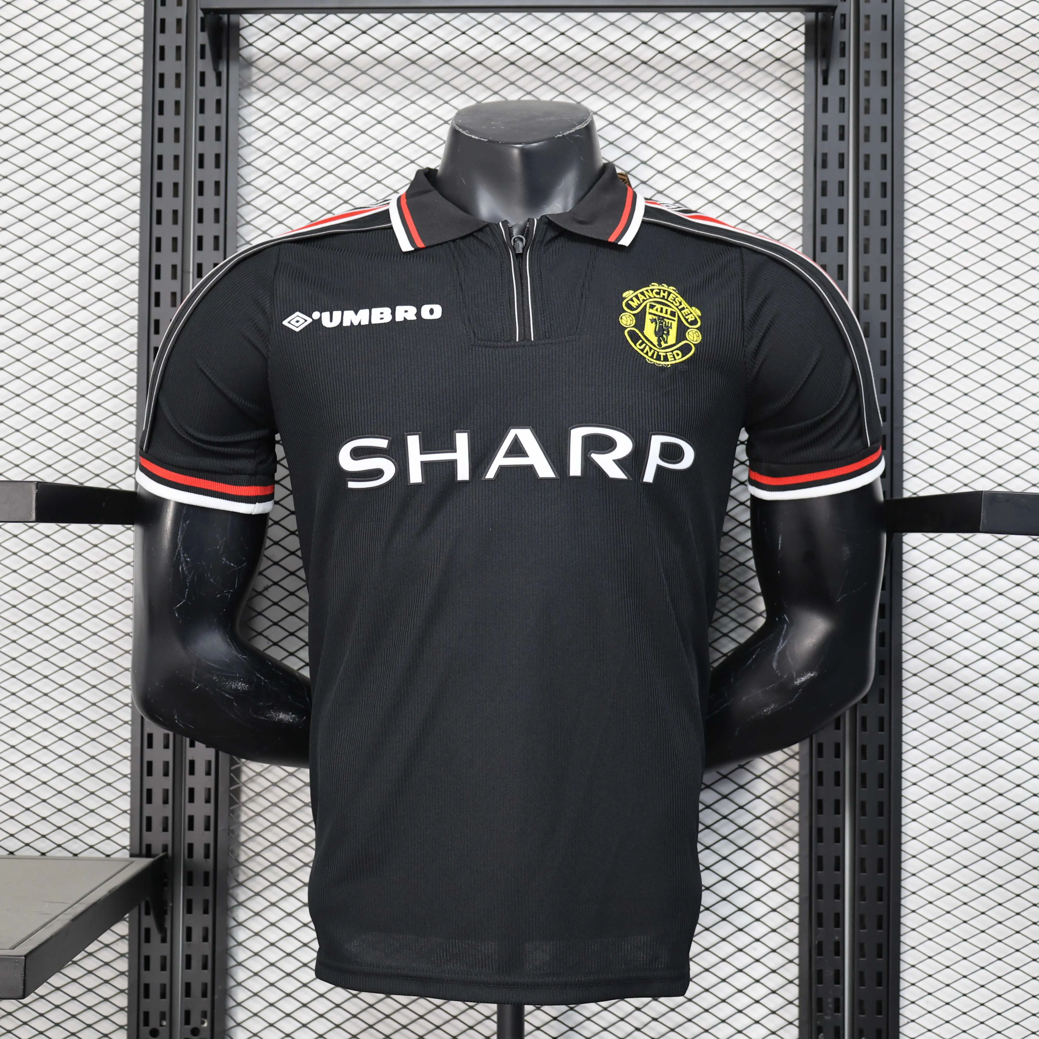 2025/2026 Игровая версия Manchester United Специальное издание Чёрный Футбольная футболка Тайское качество 1:1