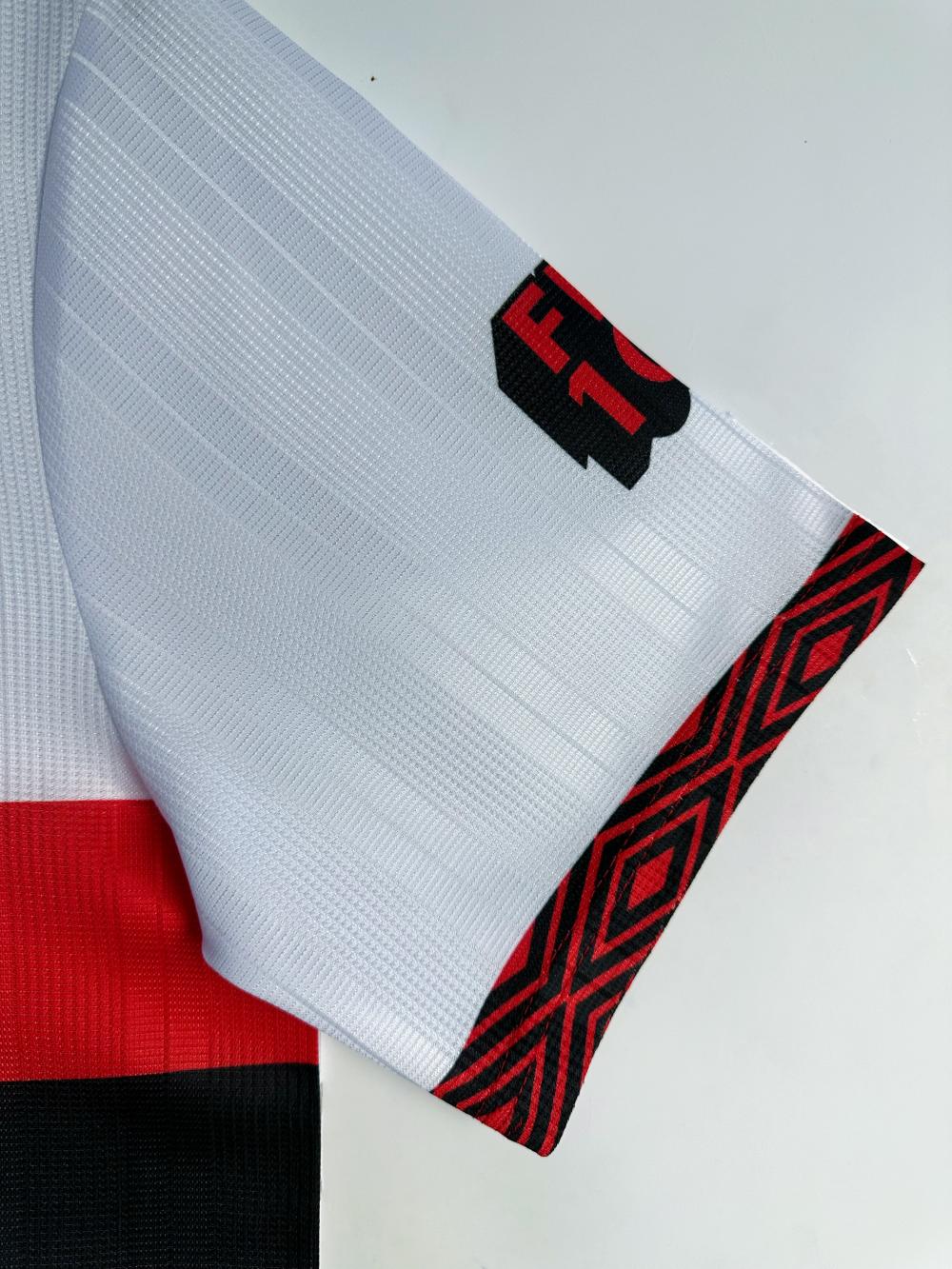 1995-1996 Retro Flamengo Away Football Jersey 1:1 Thai Quality - Image 9