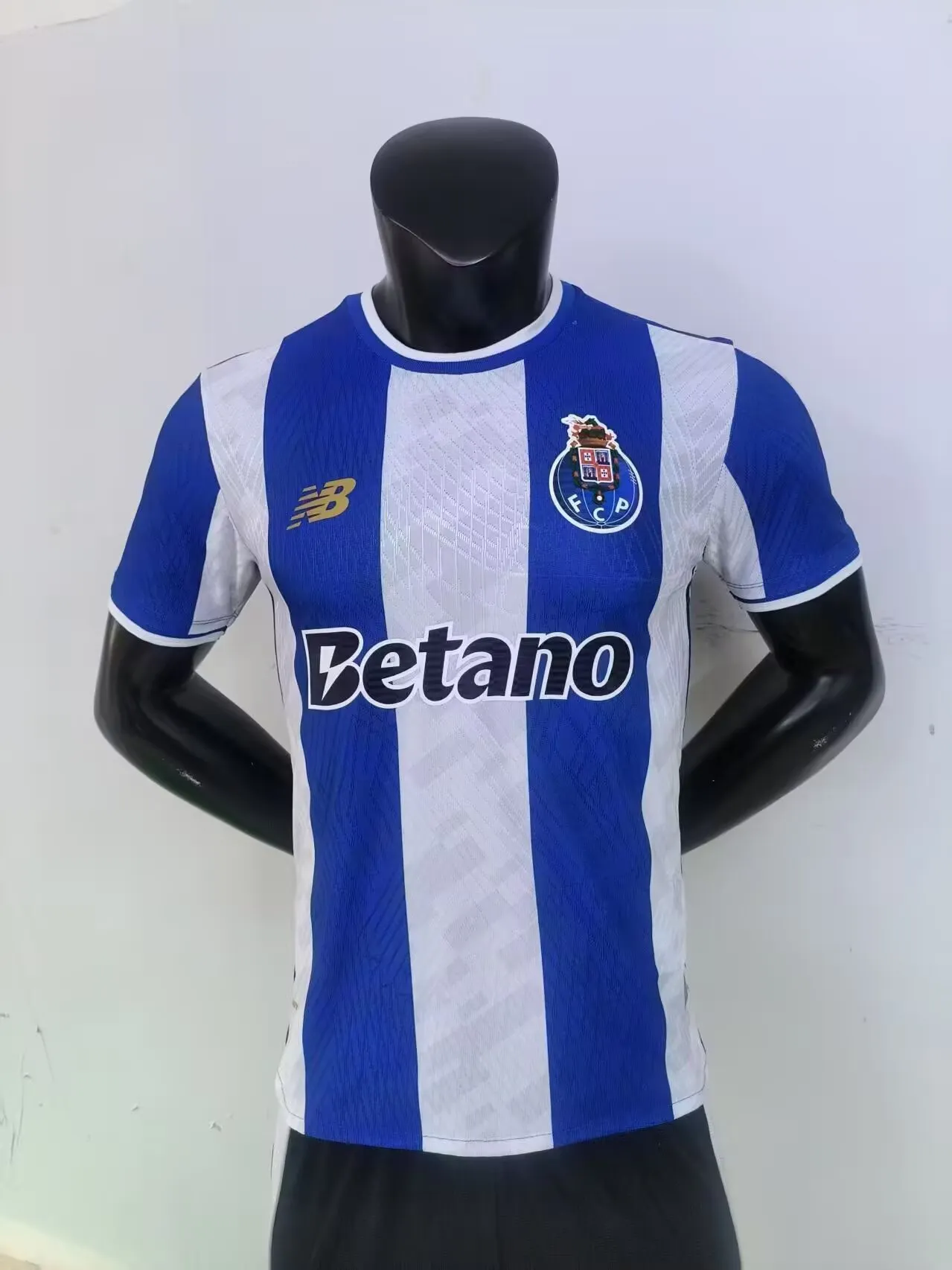 2025/2026 Oyuncu versiyonu Porto İç saha Futbol forması 1:1 Tayland kalitesi