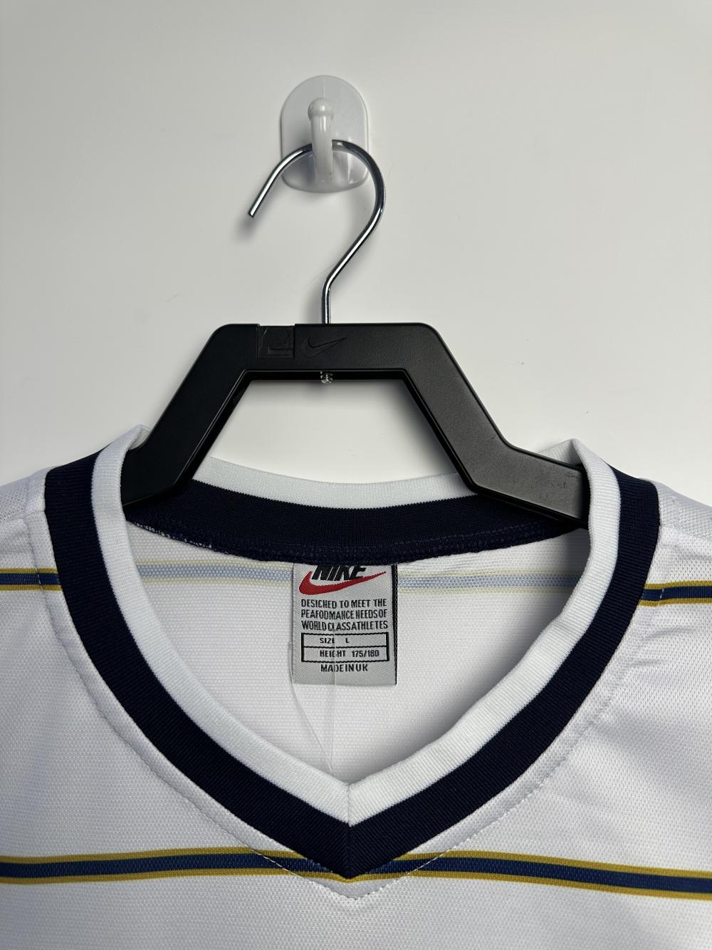 1997-1998 Retro Pumas UNAM Auswärts Fußballtrikot 1:1 Thai-Qualität – Bild 3
