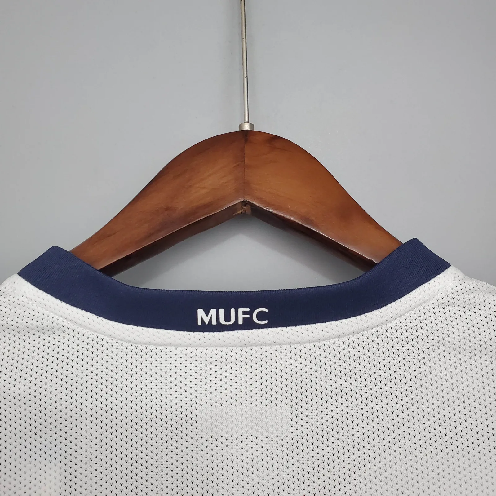 2008/2009 Retrô Manchester United Fora Camisa de futebol Qualidade tailandesa 1:1 - Image 6