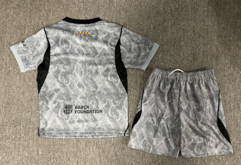 2026/2027 Barcelona Torwart Fußballtrikot 1:1 Thai-Qualität Kindergröße – Bild 3