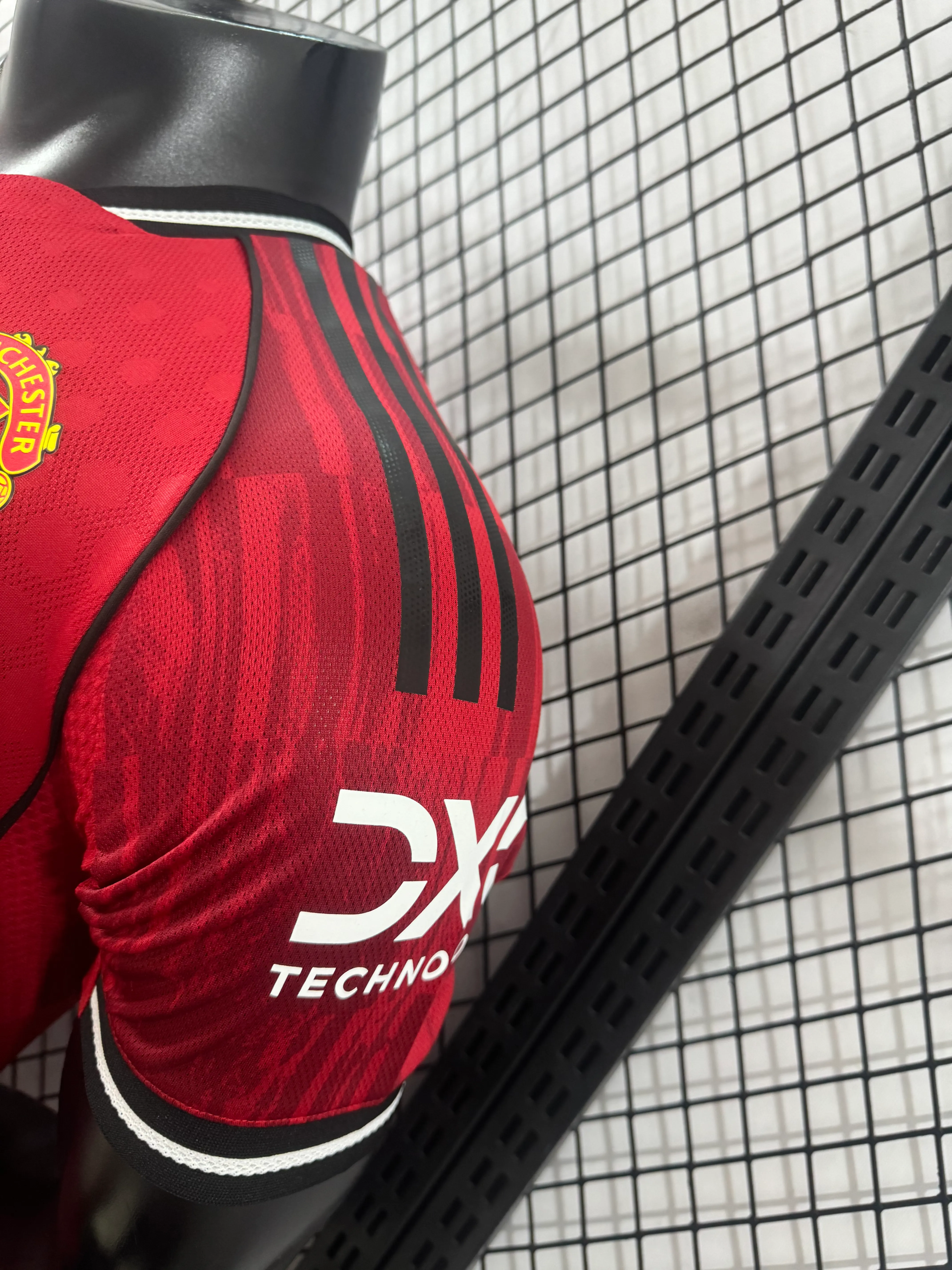 2025/2026 Oyuncu versiyonu Manchester United İç saha 01 Futbol forması 1:1 Tayland kalitesi - Görsel 8