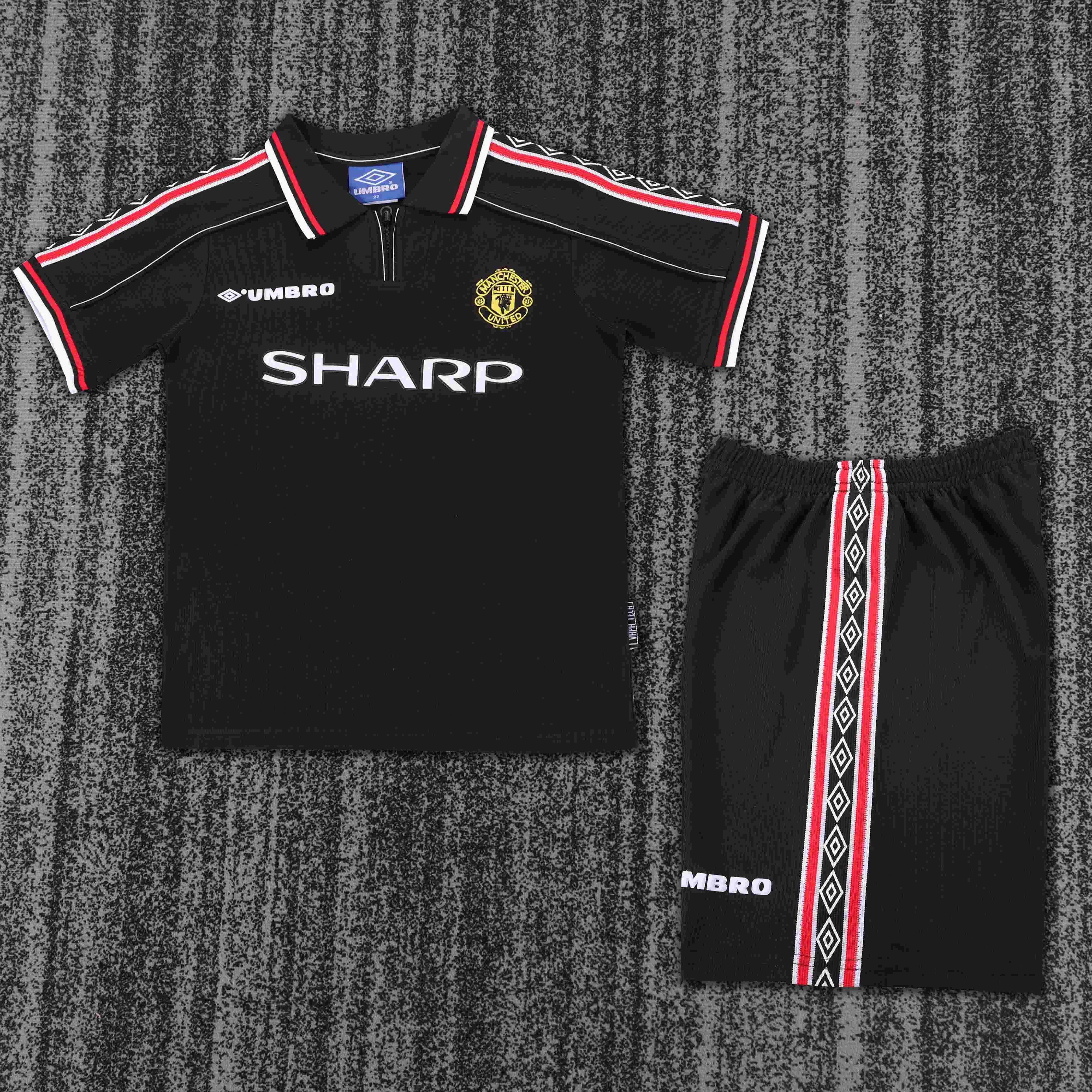 1998-1999 Retro Manchester United Deplasman Futbol forması 1:1 Tayland kalitesi Çocuk bedeni