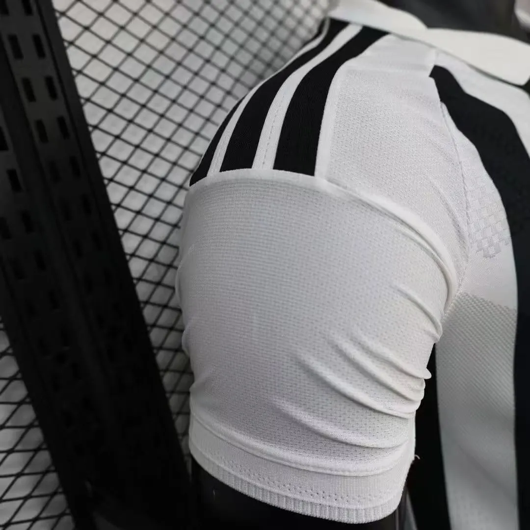 2026/2027 Spielerversion Juventus Heim Fußballtrikot 1:1 Thai-Qualität – Bild 6