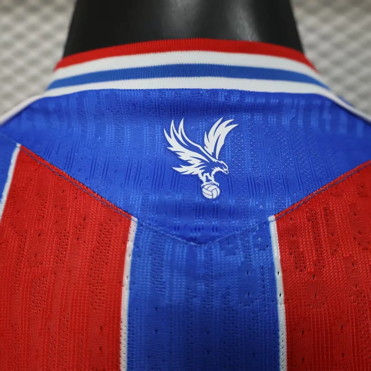 2025/2026 Player Version Crystal Palace Home Football Shirt 1:1 Thai Quality - Image 6