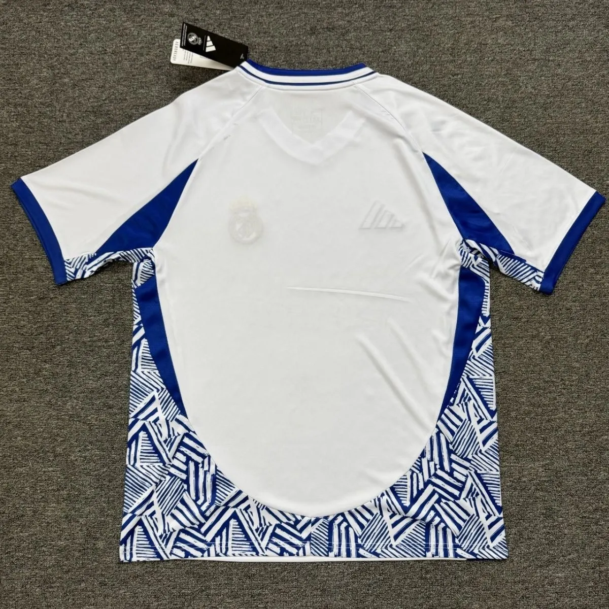 2025/2026 Real Madrid Special Edition 14 Football Shirt 1:1 Thai Quality - Image 2