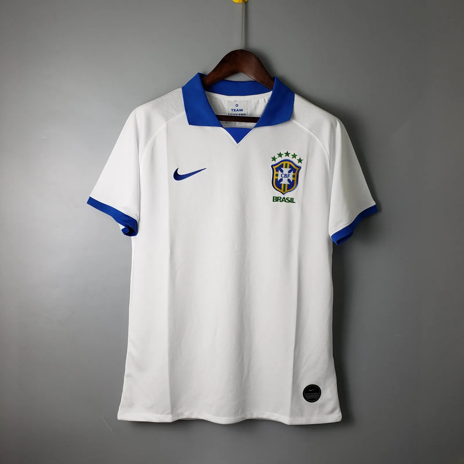 2019 Brazilië Voetbalshirt Uit
