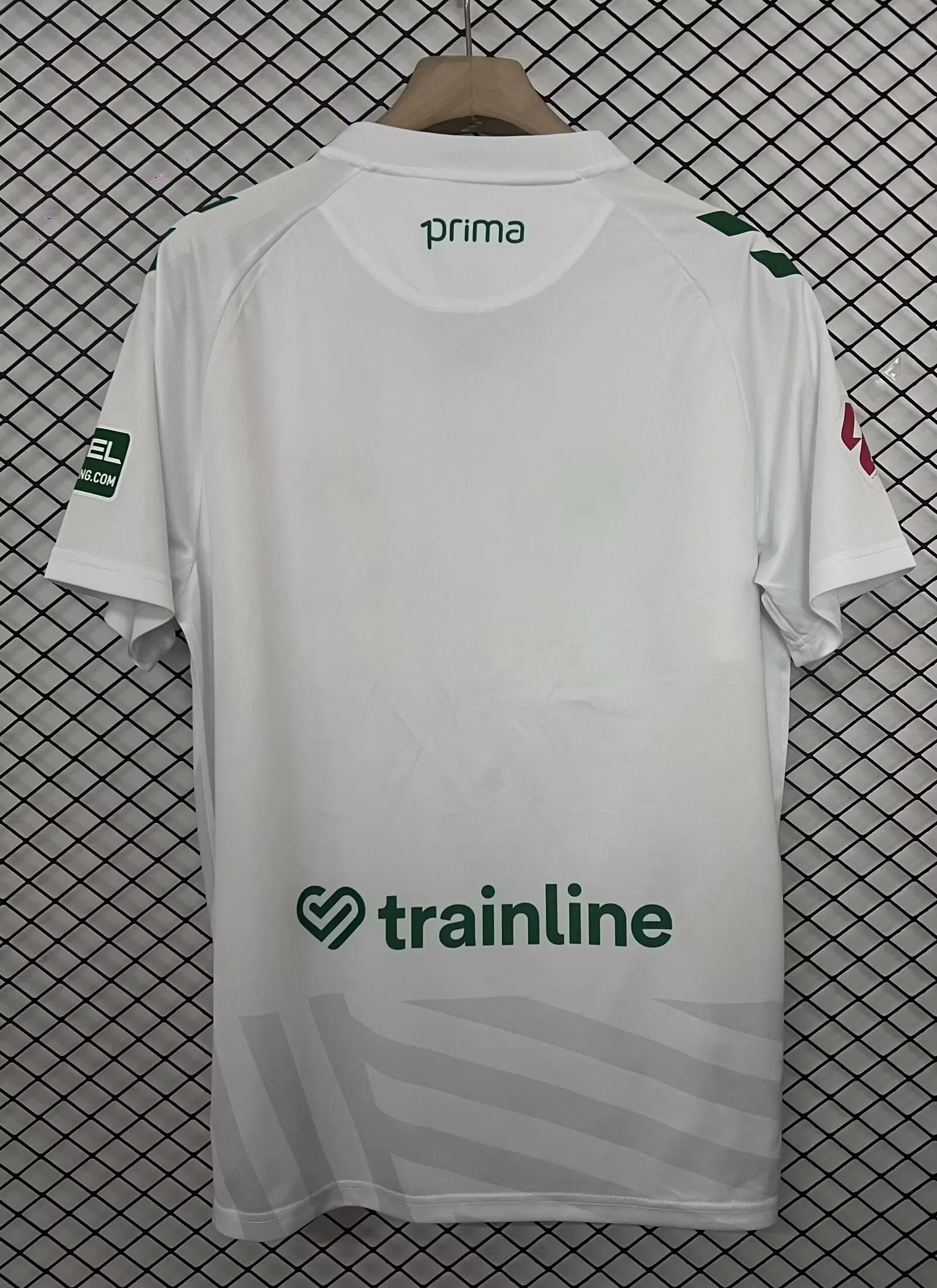 2025/2026 Real Betis Goalkeeper Football Shirt 1:1 Thai Quality - Image 2