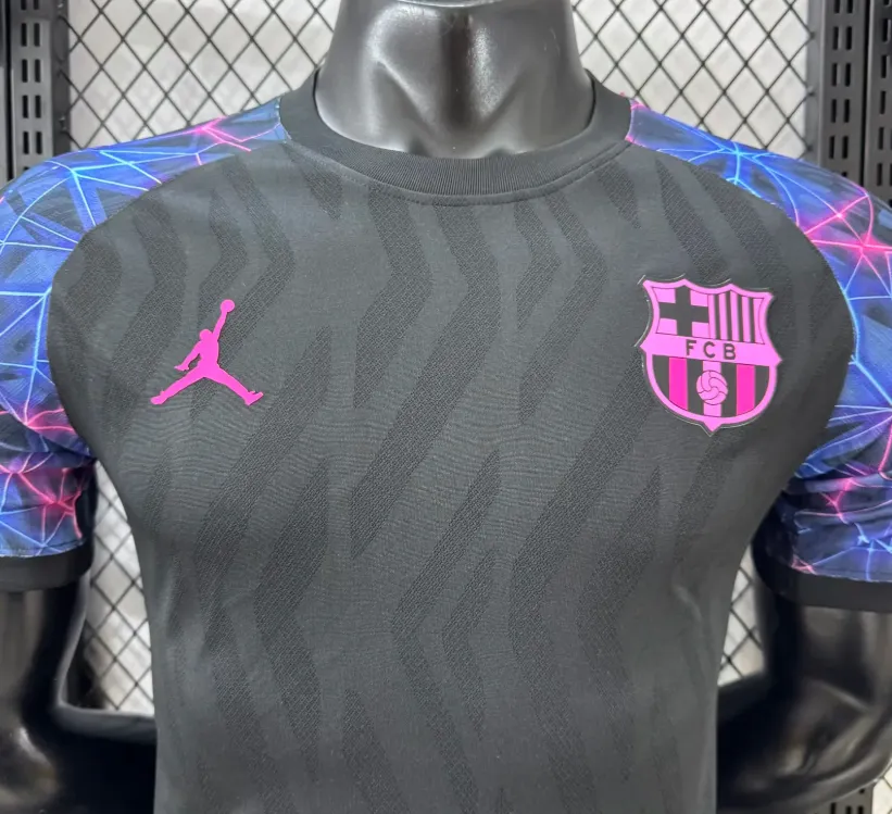 2026/2027 Versão jogador Barcelona Edição especial 01 Camisa de futebol Qualidade tailandesa 1:1 - Image 5