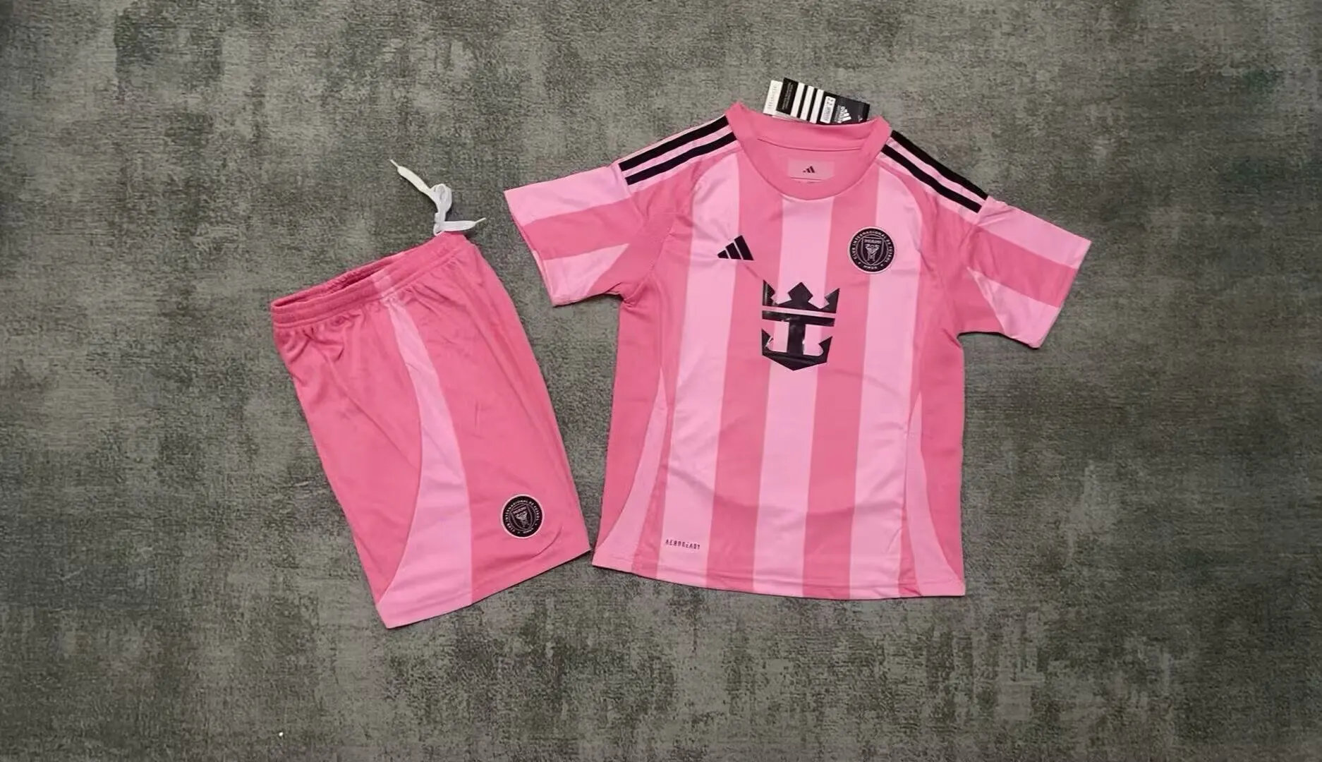 2025/2026 Inter Miami Casa Calcio Maglia da calcio Qualità thai 1:1 Taglia bambino