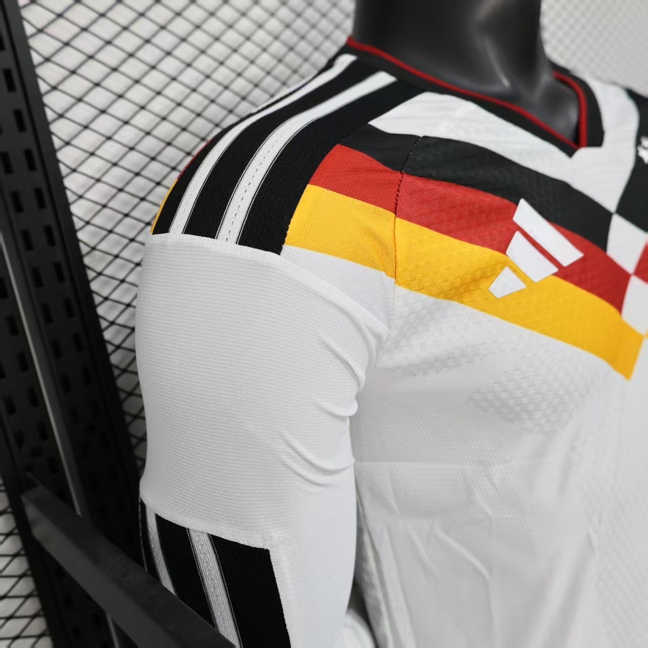 2026-2027 Manica lunga Versione giocatore Germania Casa Maglia da calcio Qualità thai 1:1 - immagine 4