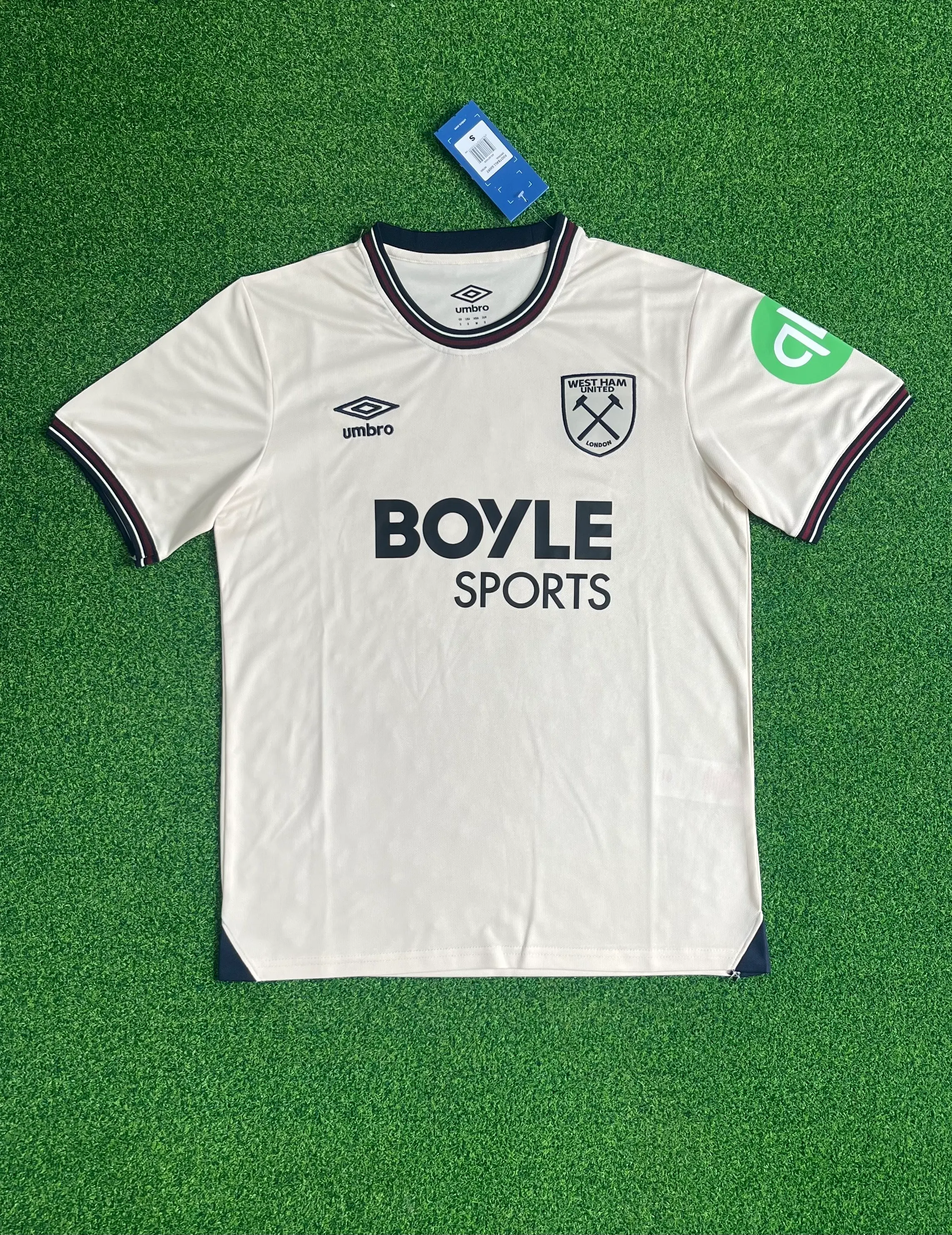 2025/2026 West Ham United Away Football Jersey 1:1 Thai quality